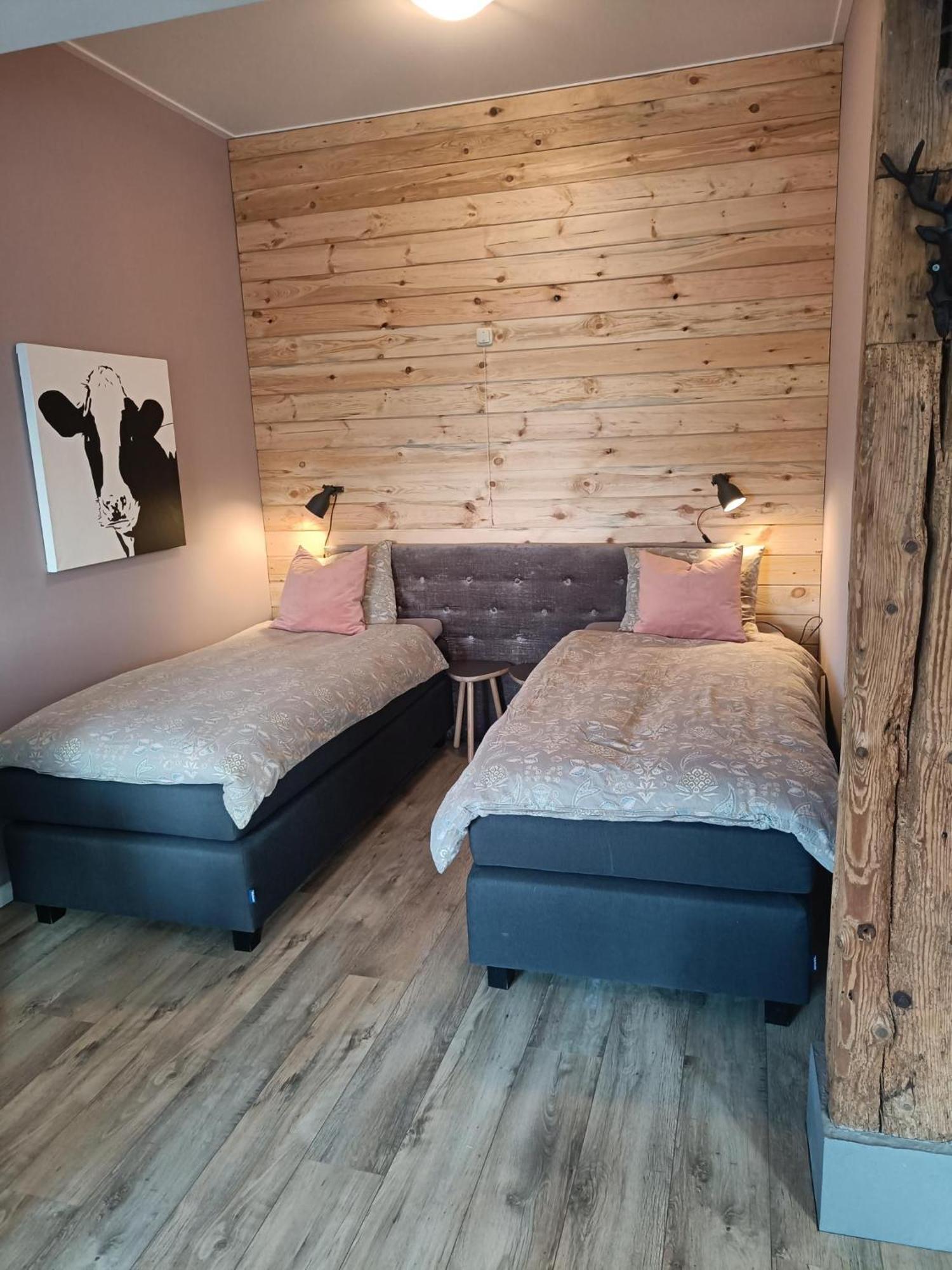 Deluxe Double or Twin Room Garden View