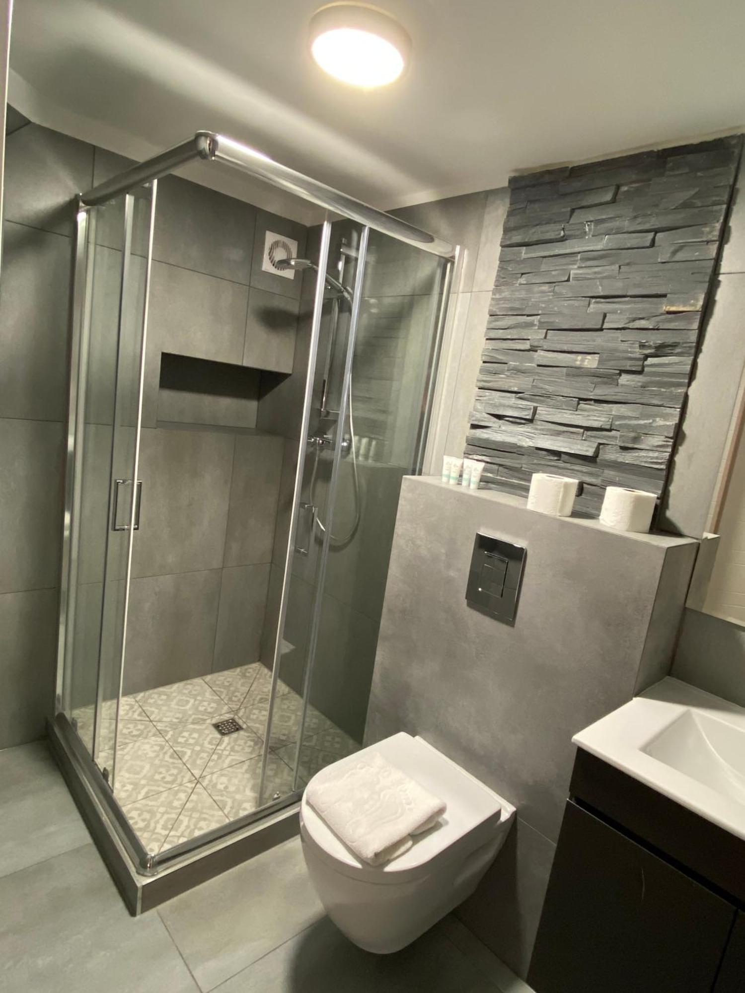 Economy Double Room without Window