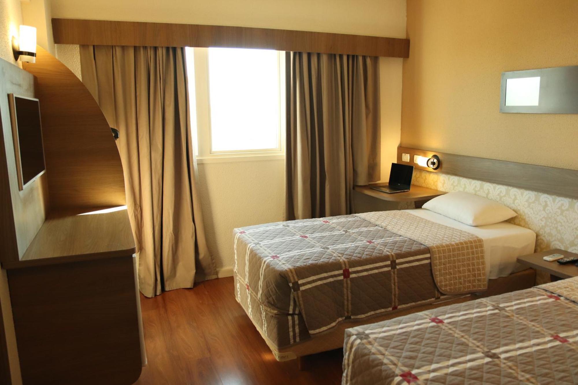 Twin Room Disability Access