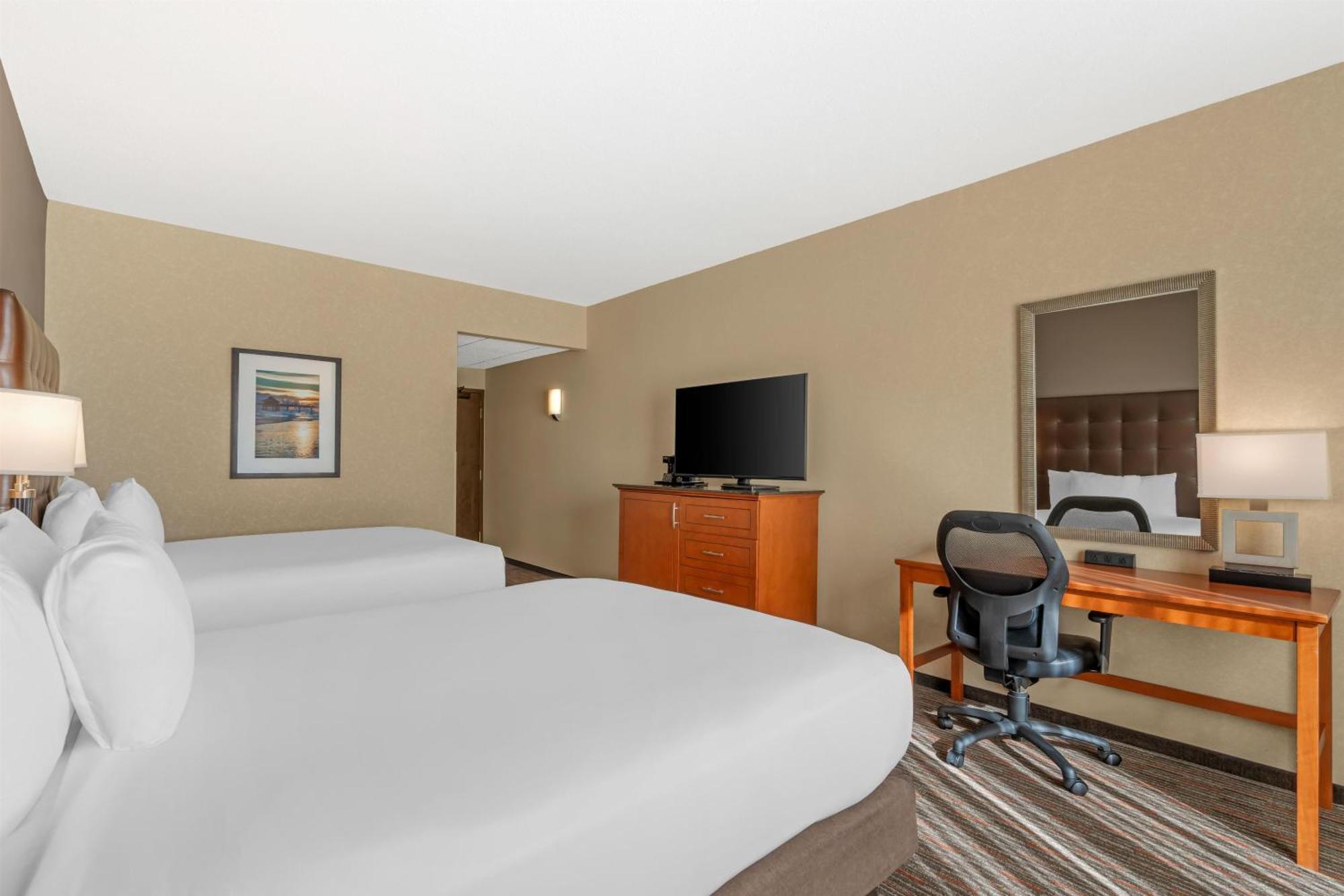 Queen Room Two Queen Beds Disability Access