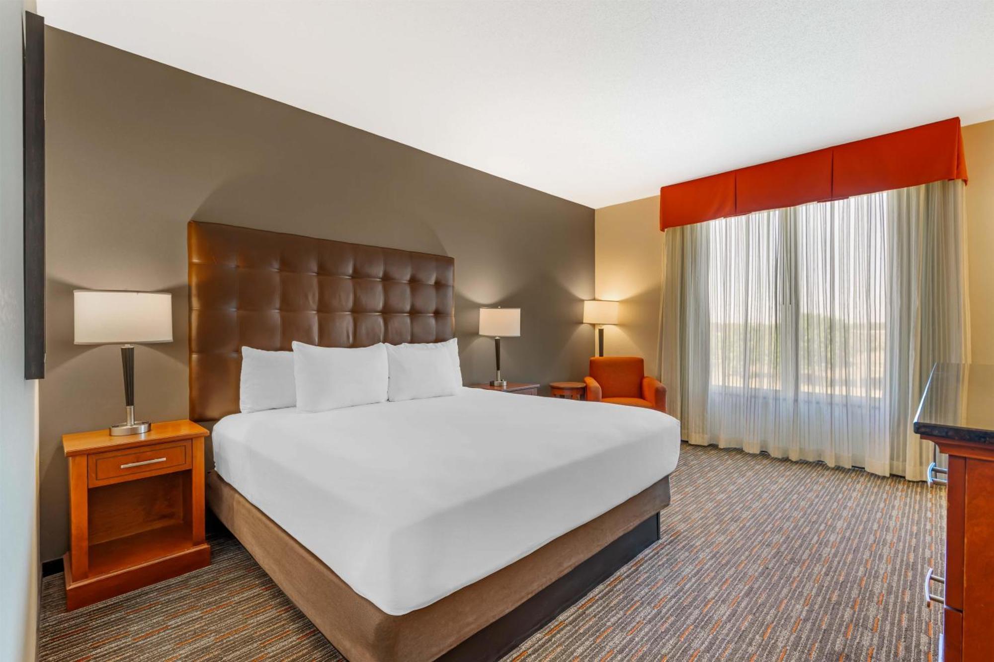 Deluxe King Room,1758441993:JPEG