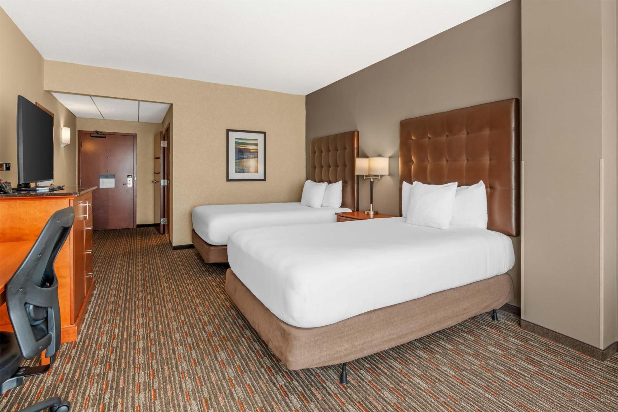 Queen Room Two Queen Beds