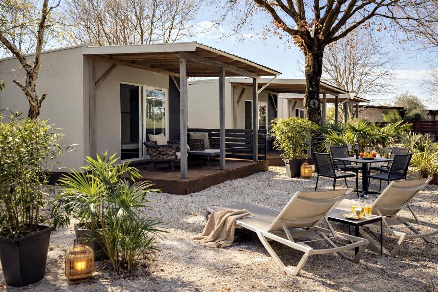 One Bedroom Mobile Home Terrace Outdoor Kitchen No Pets,1758442316:JPEG