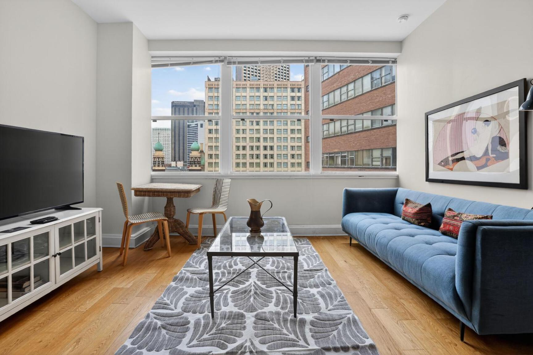 Two-Bedroom Deluxe Apartment