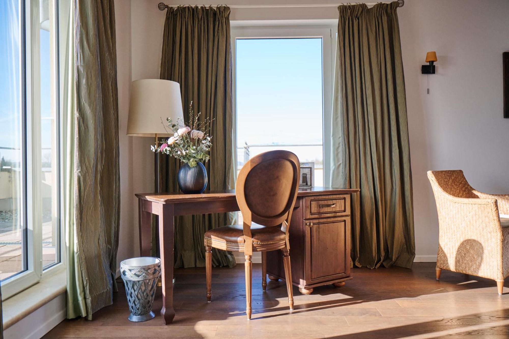 Penthouse Suite