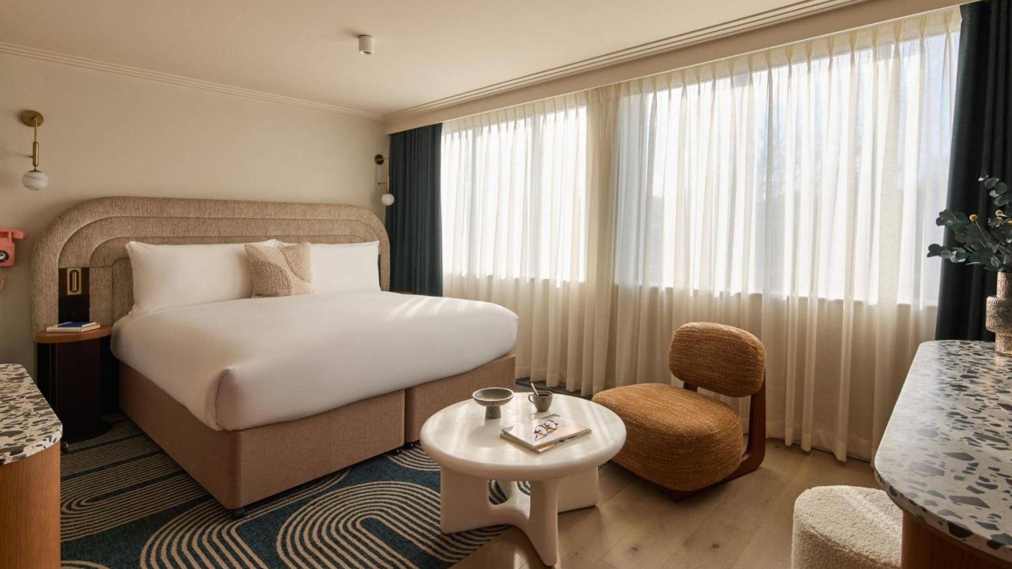 Premium King Room