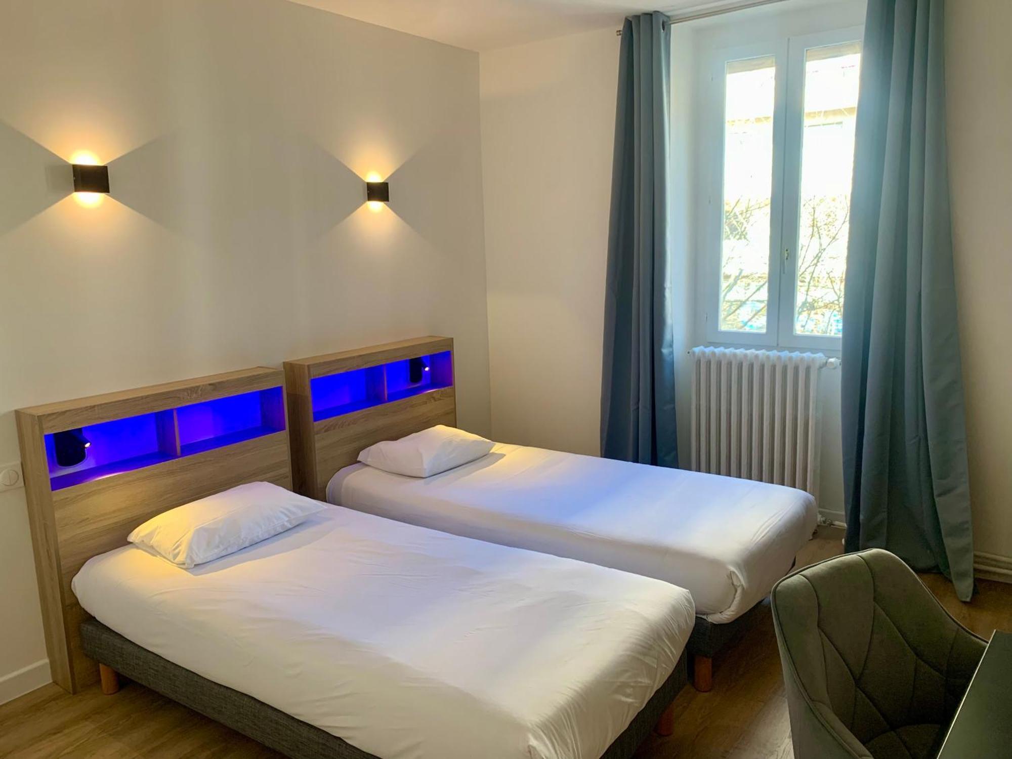 Comfort Triple Room