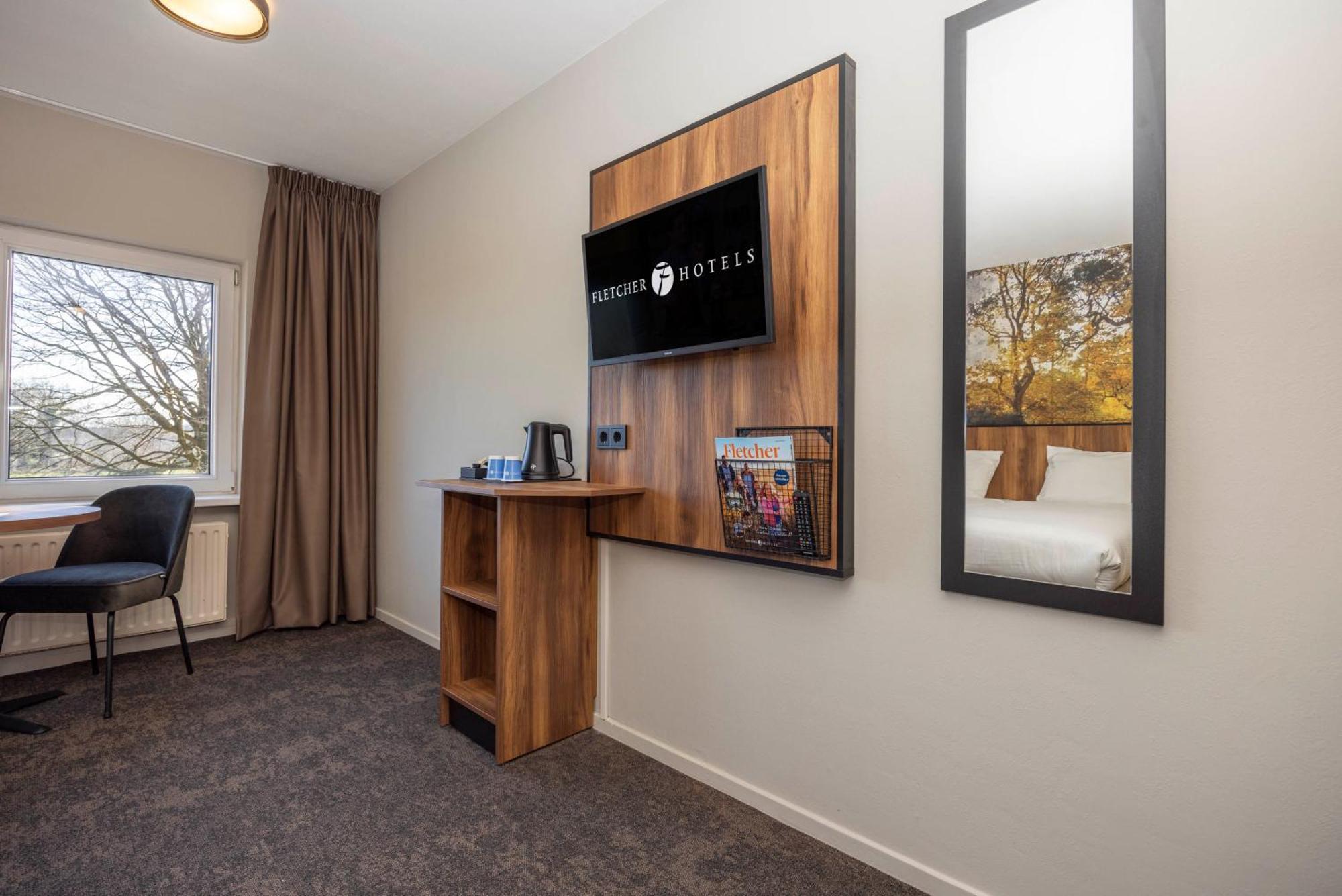 Comfort Plus Double Room Shower