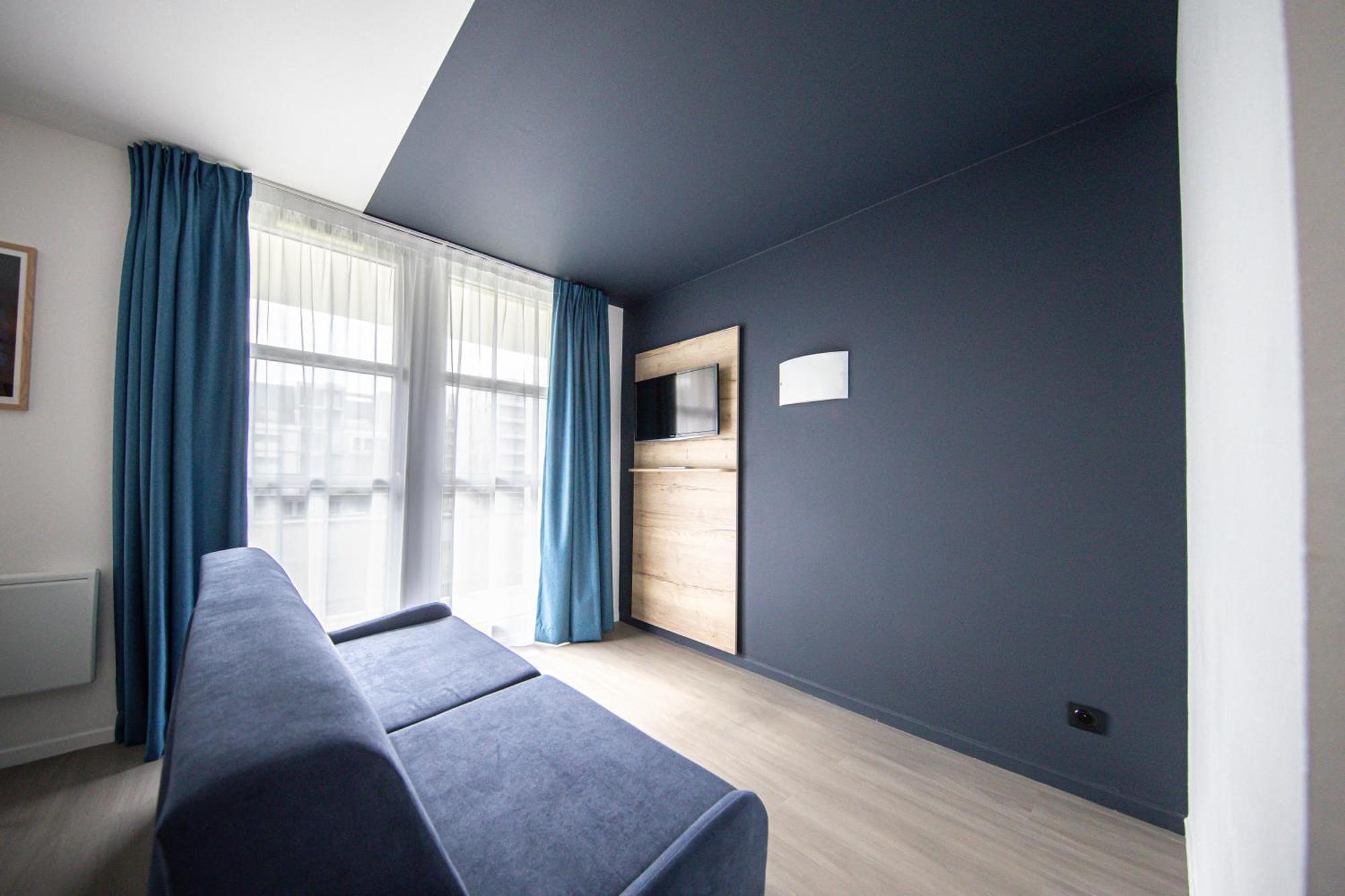 Premium One-Bedroom Apartment,1758522306:JPEG