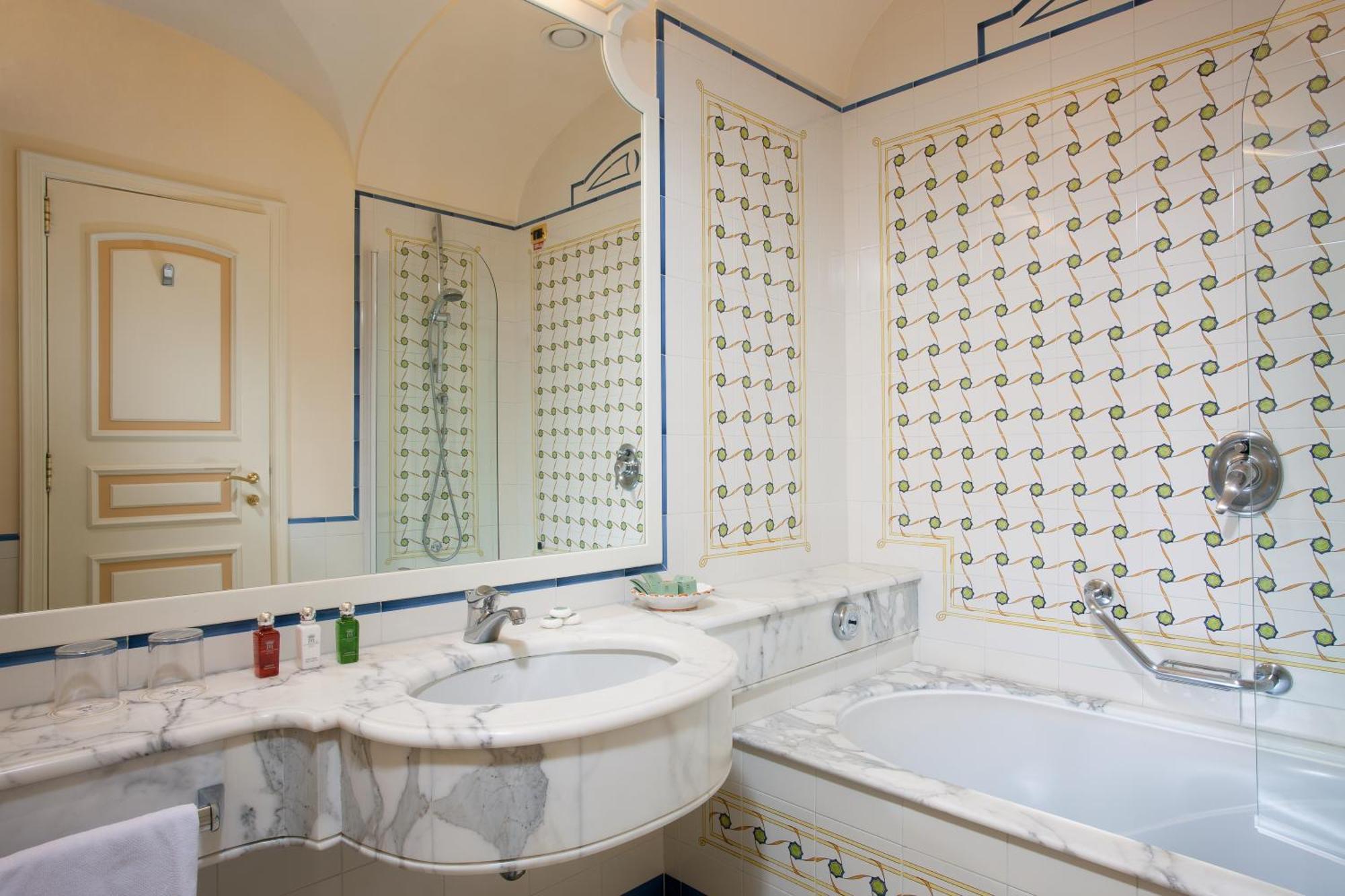 Classic Double or Twin Room