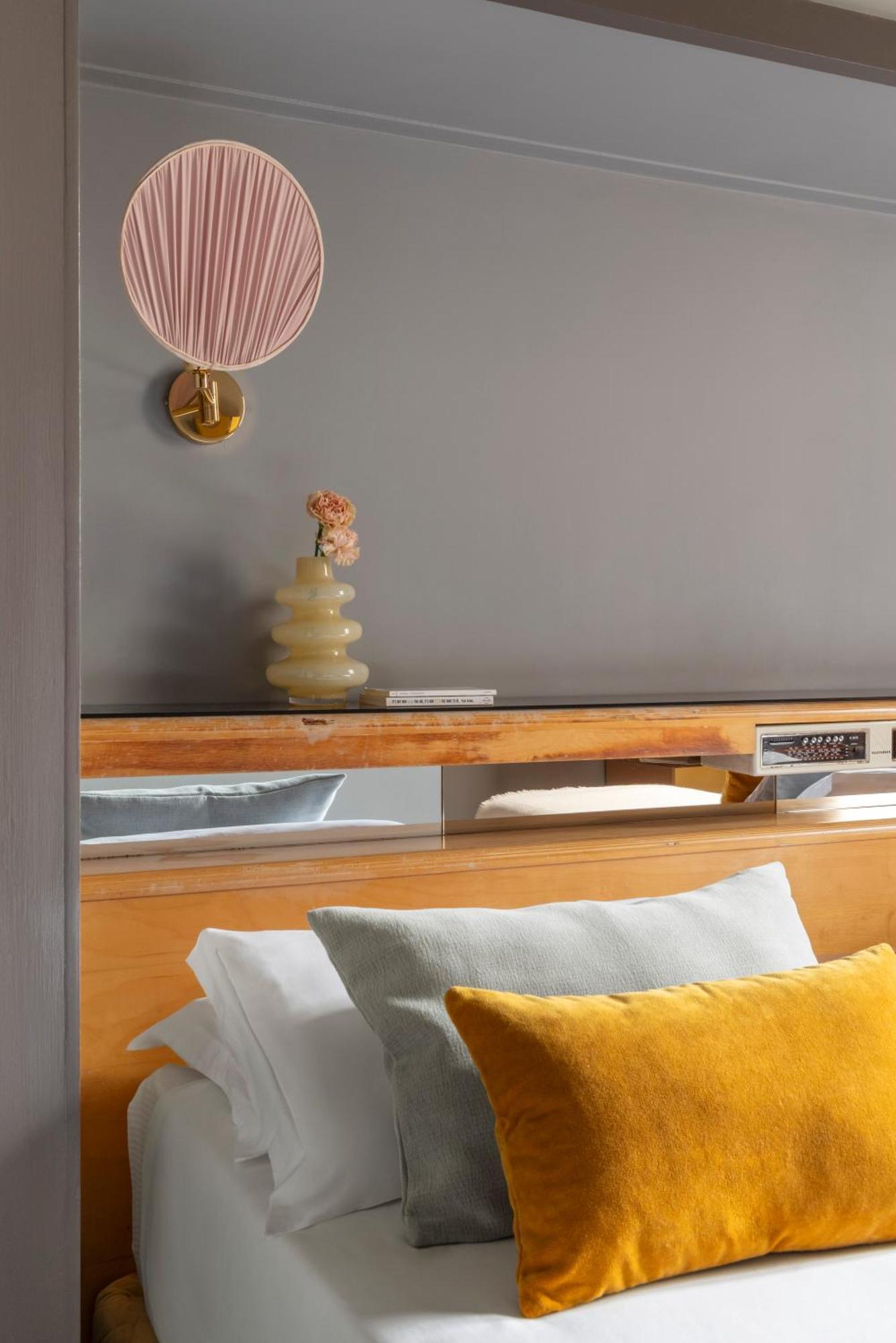 Two Connecting Double Rooms