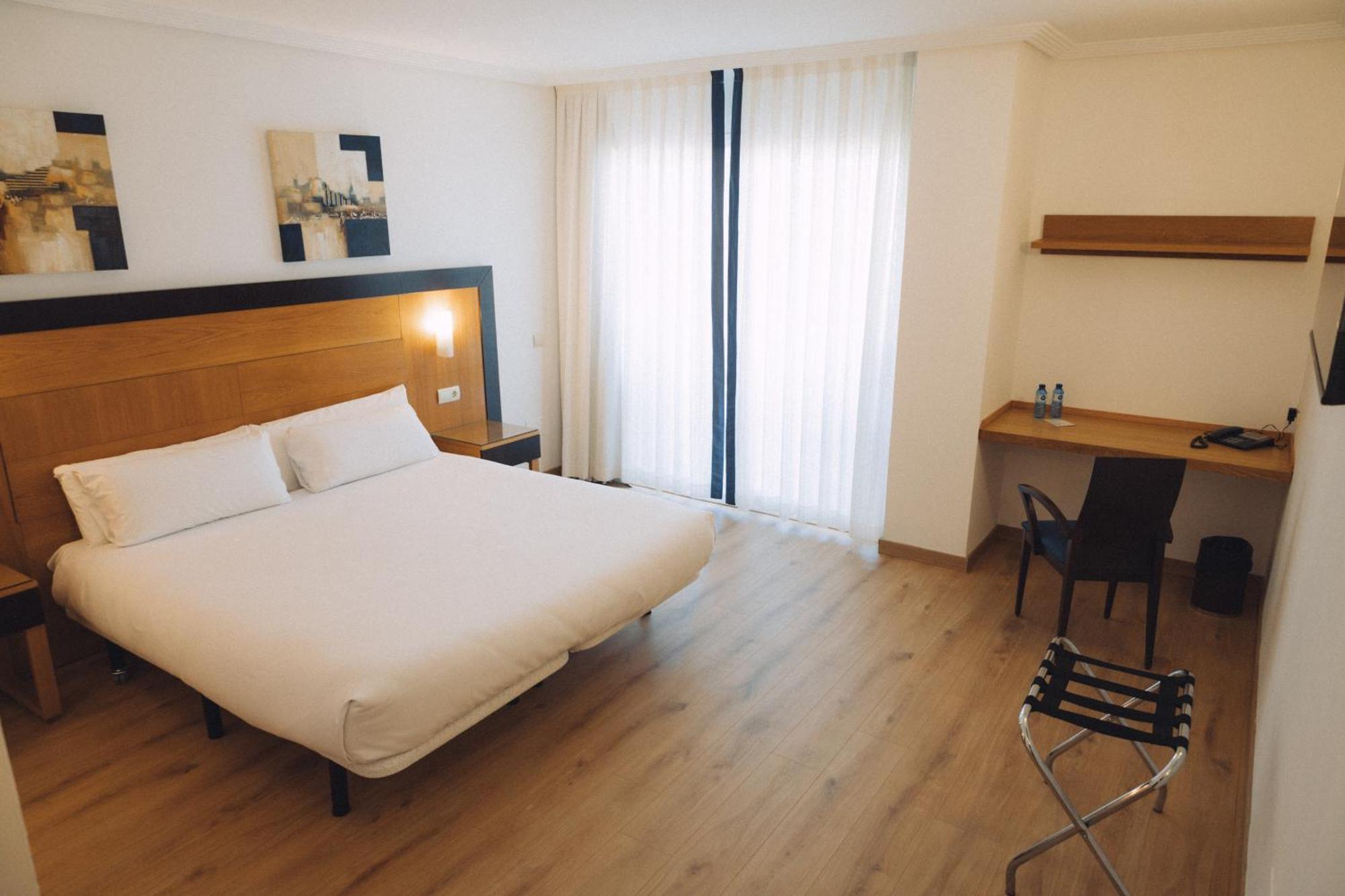 Single Room Terrace
