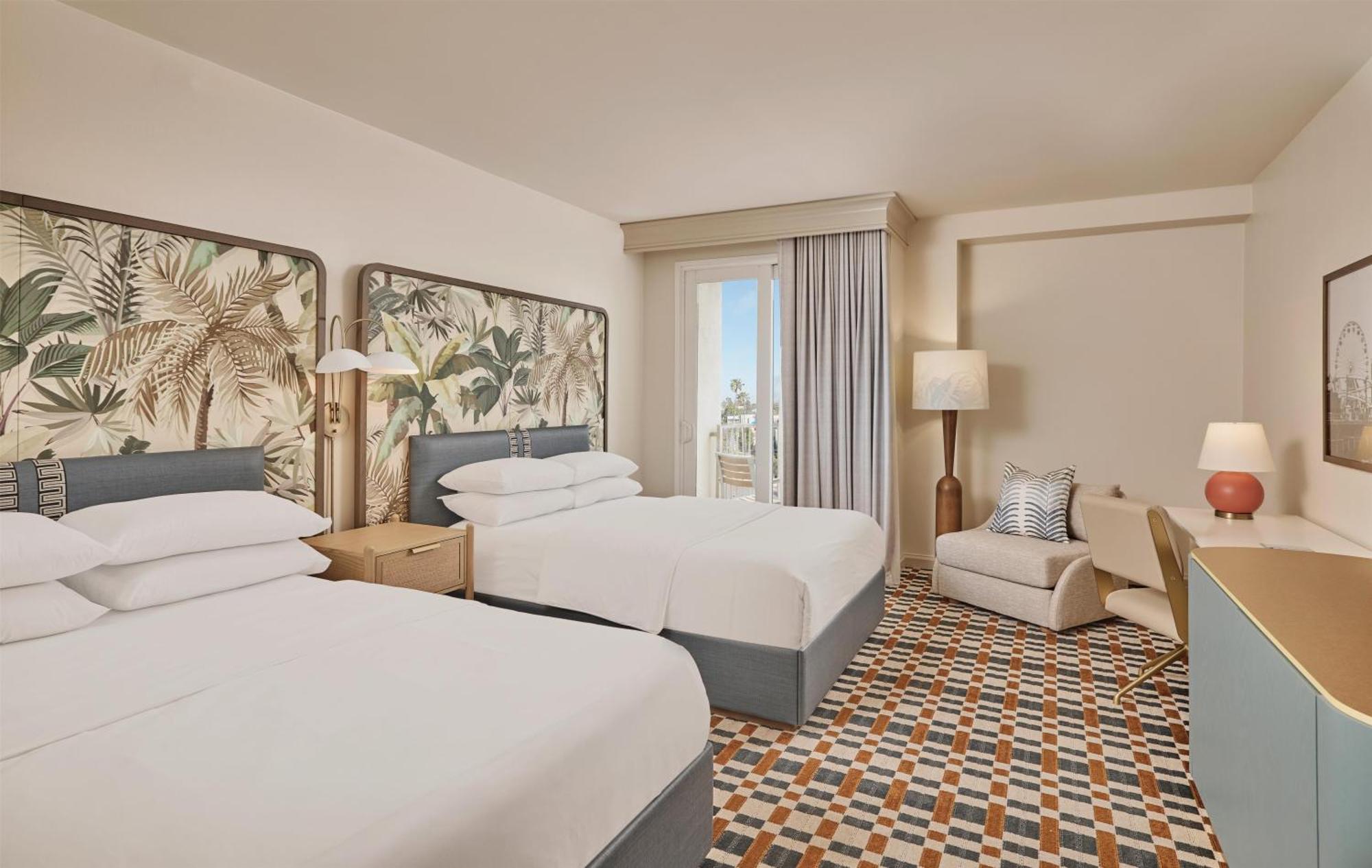 Queen Room Two Queen Beds Roll Shower Disability Access