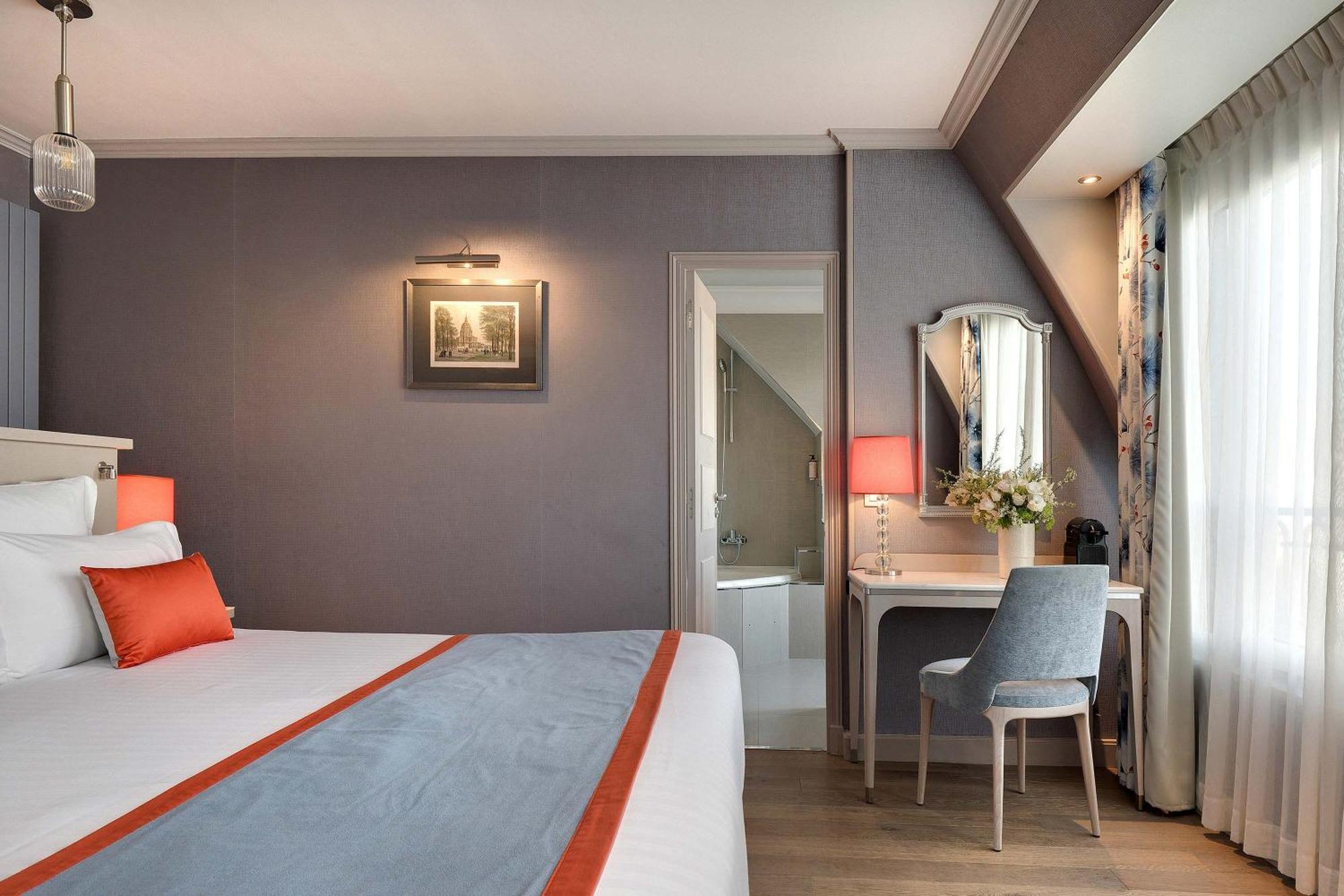 Deluxe Double or Twin Room
