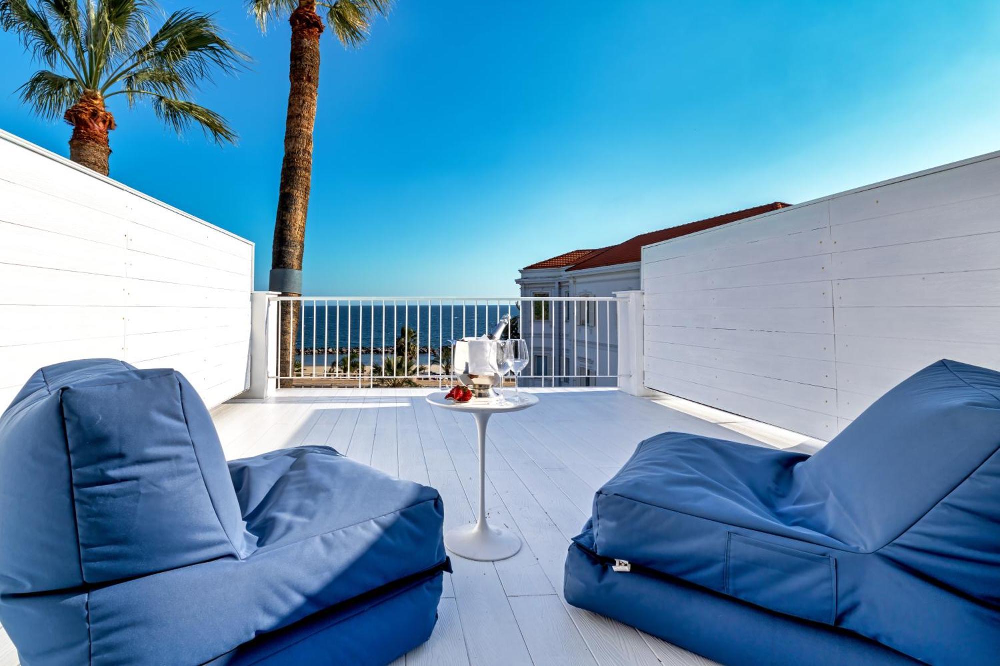 Queen Room Balcony