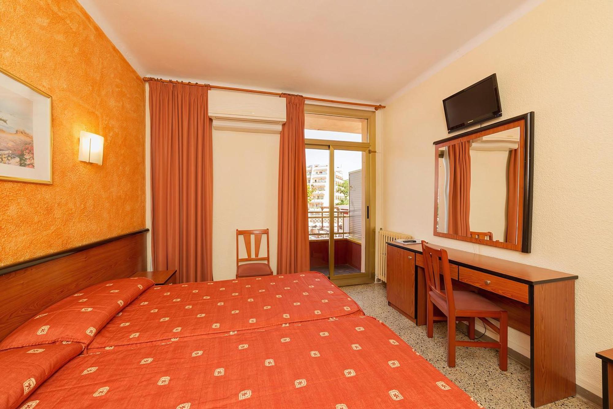 Double Room,1758541470:JPEG