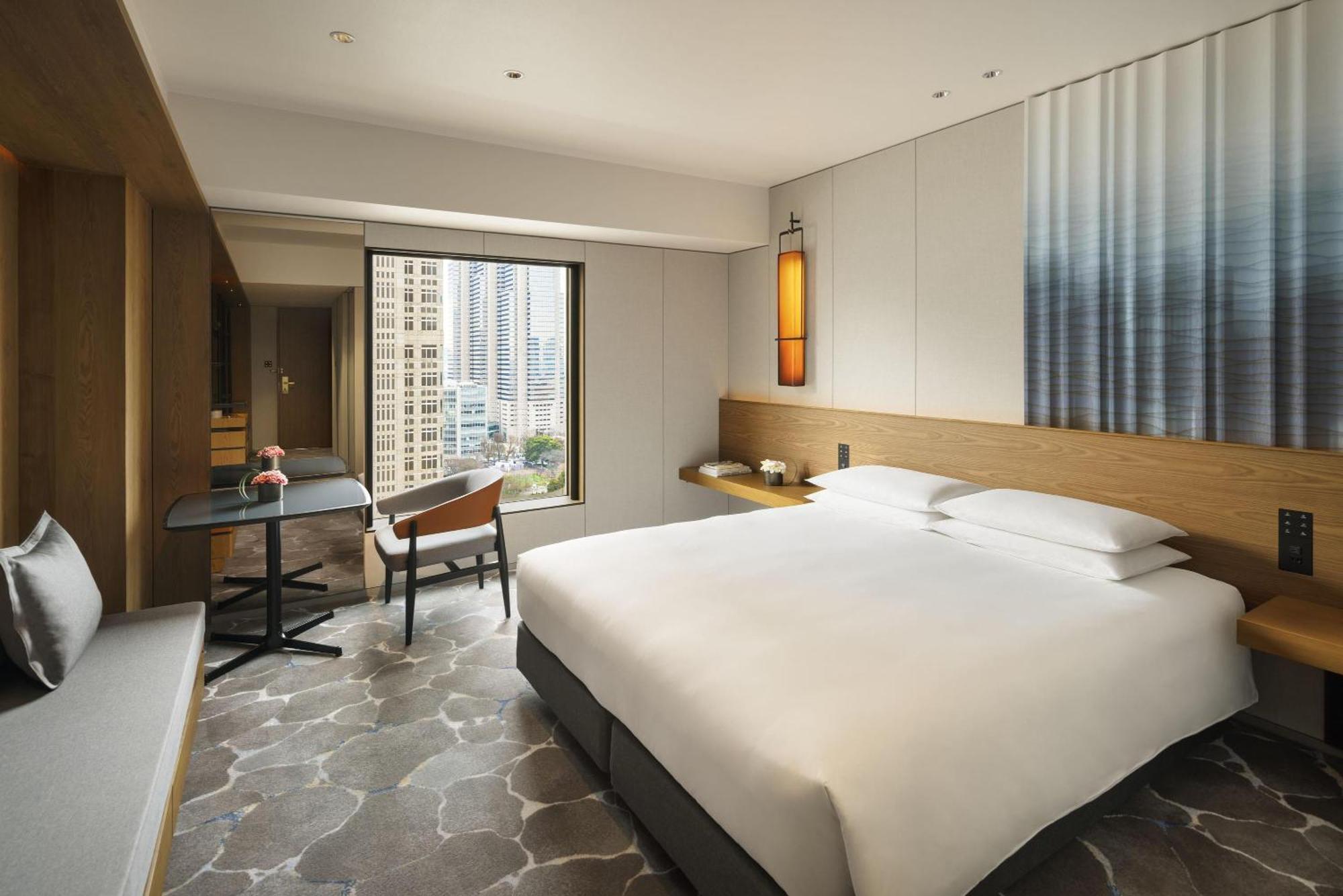 Deluxe King Room with City View,1758544892:JPEG