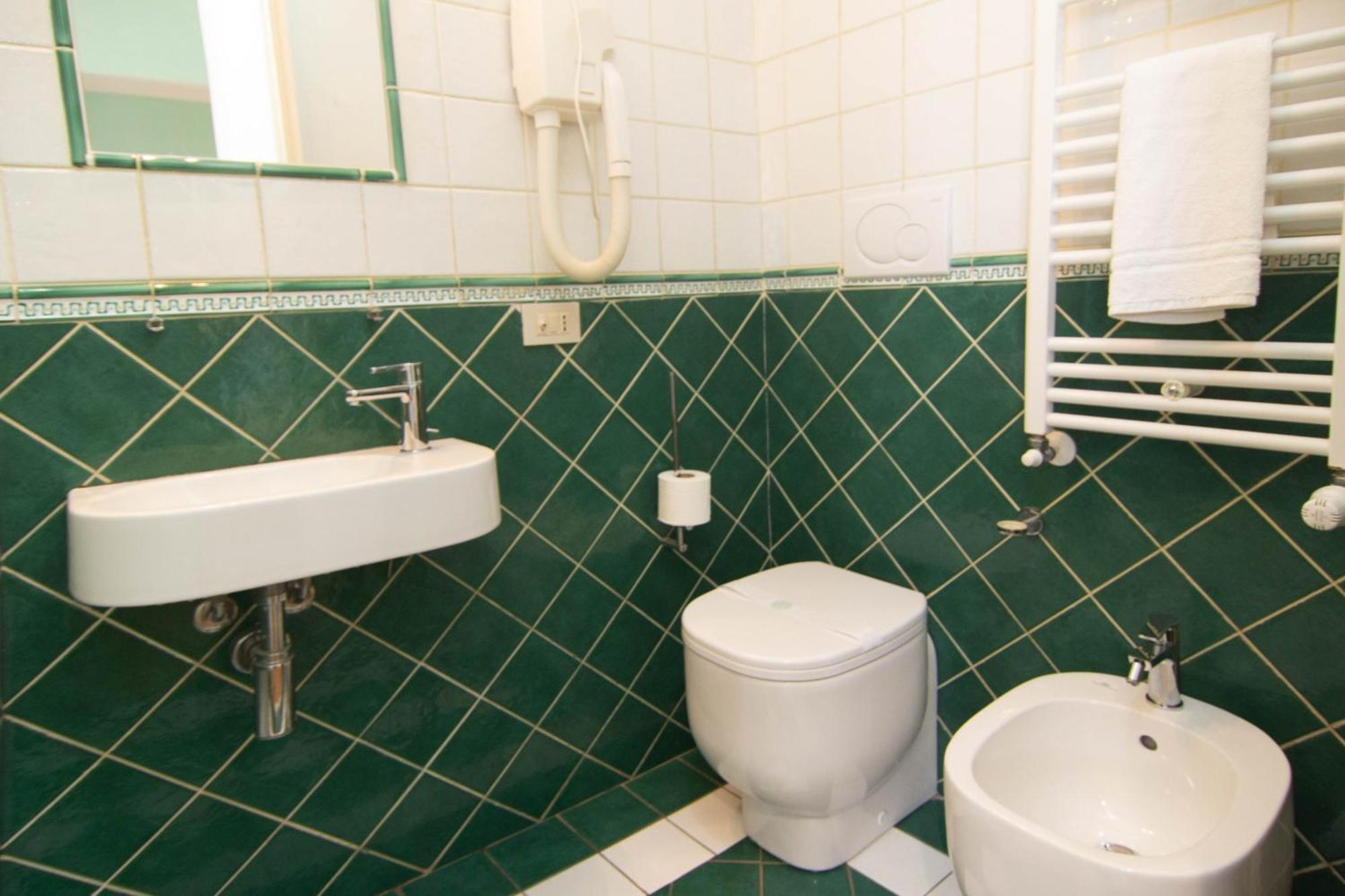 Comfort Quadruple Room