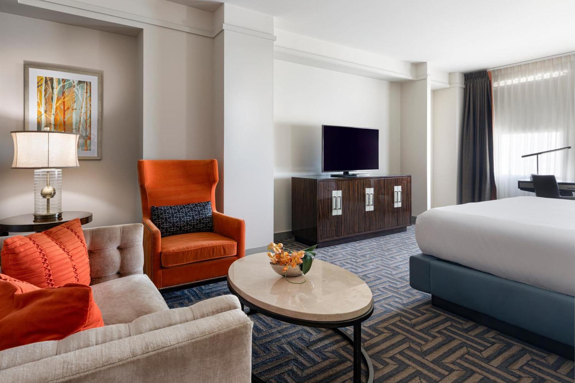 Deluxe King Room
