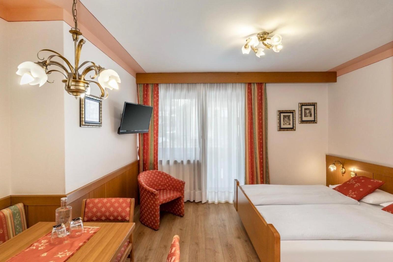 Double Room Mountain View