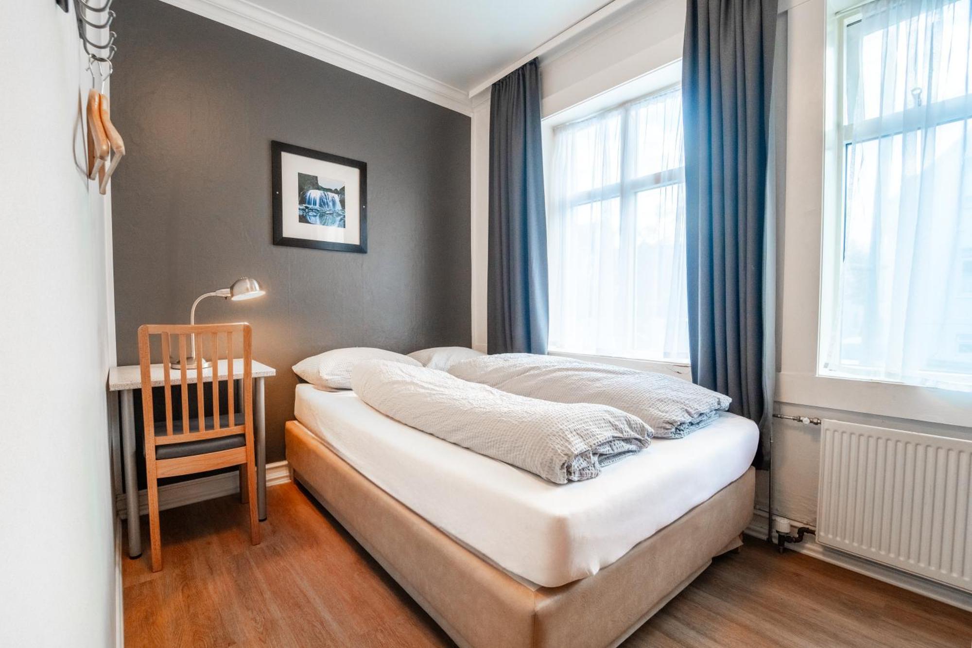 Standard Single Room,1758578339:JPEG