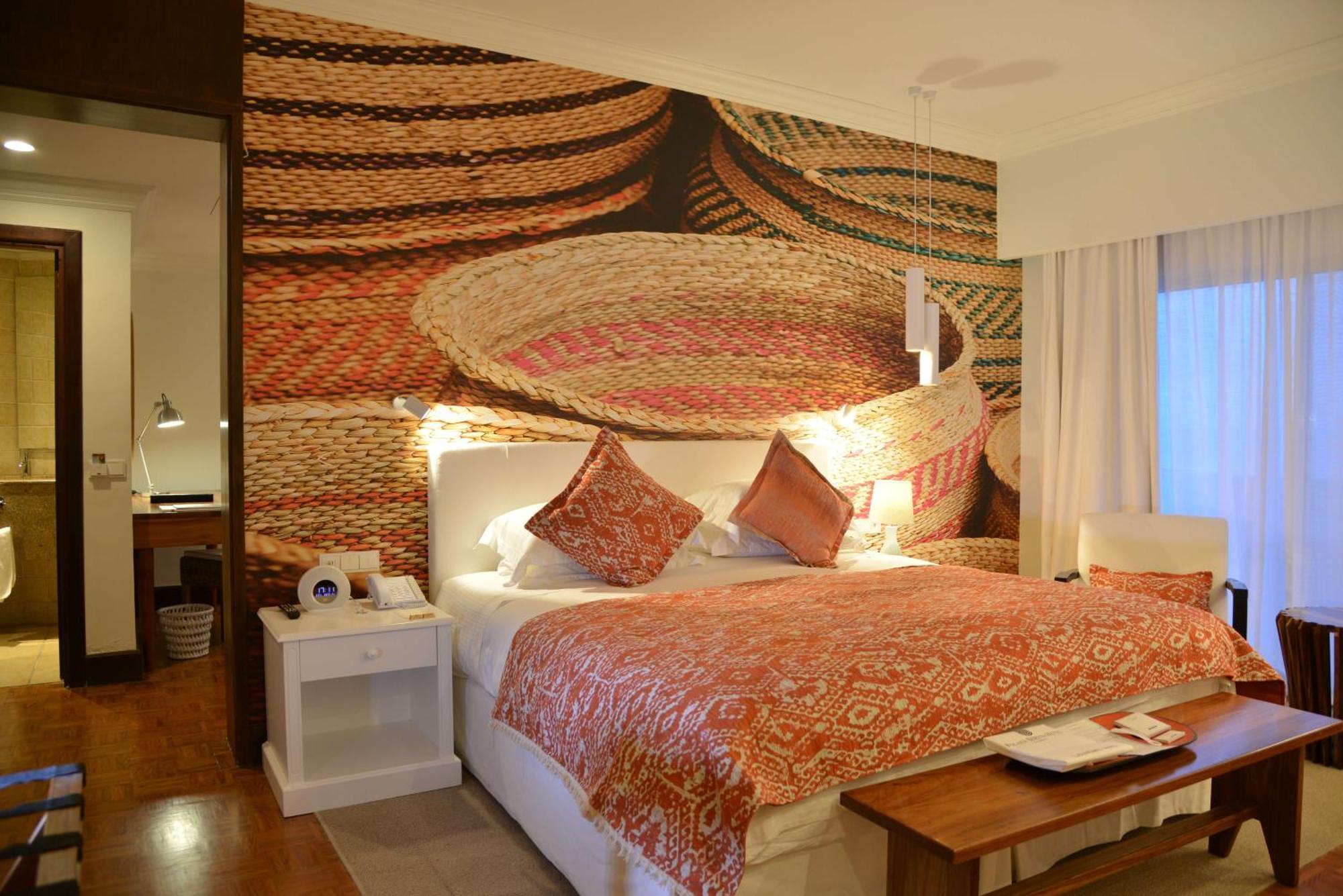 Queen Room with Sea View,1746905072:JPEG