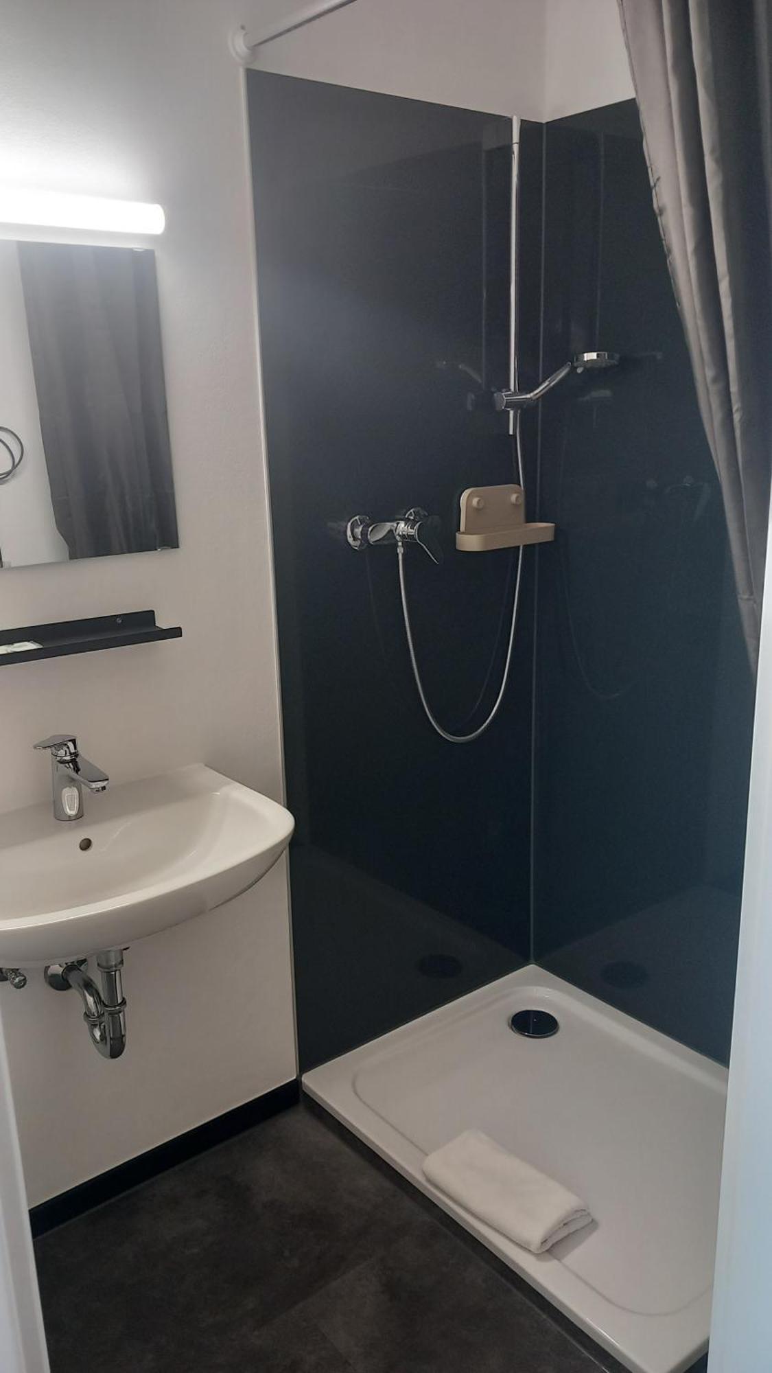 Budget Single Room