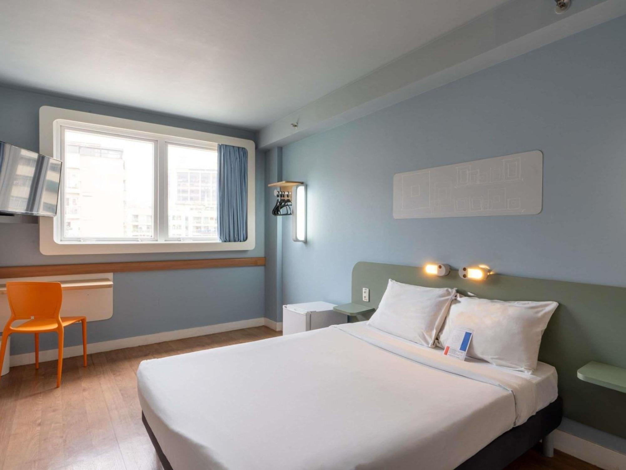 Standard Double Room Disability Access
