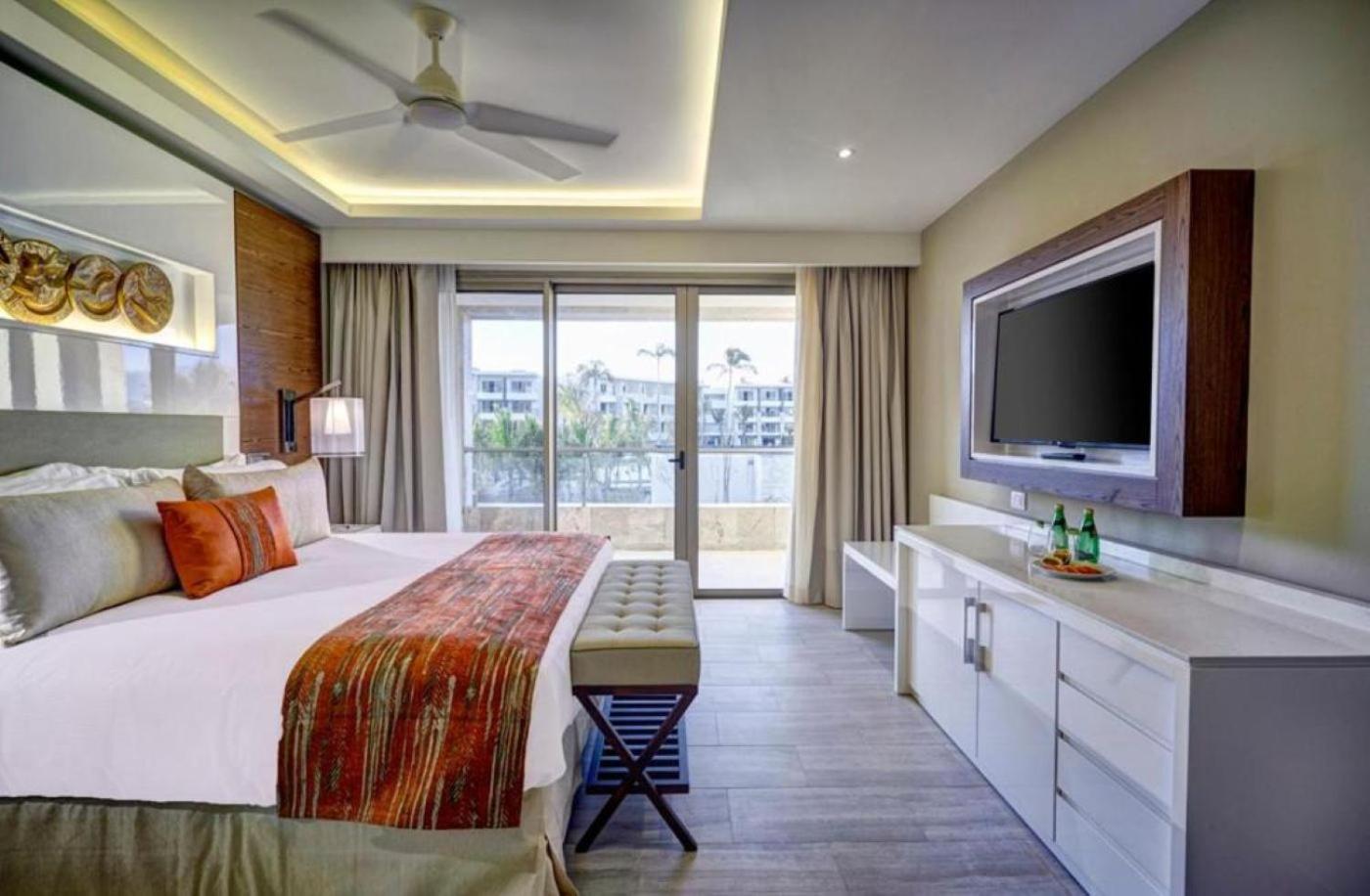 Luxury Family Suite