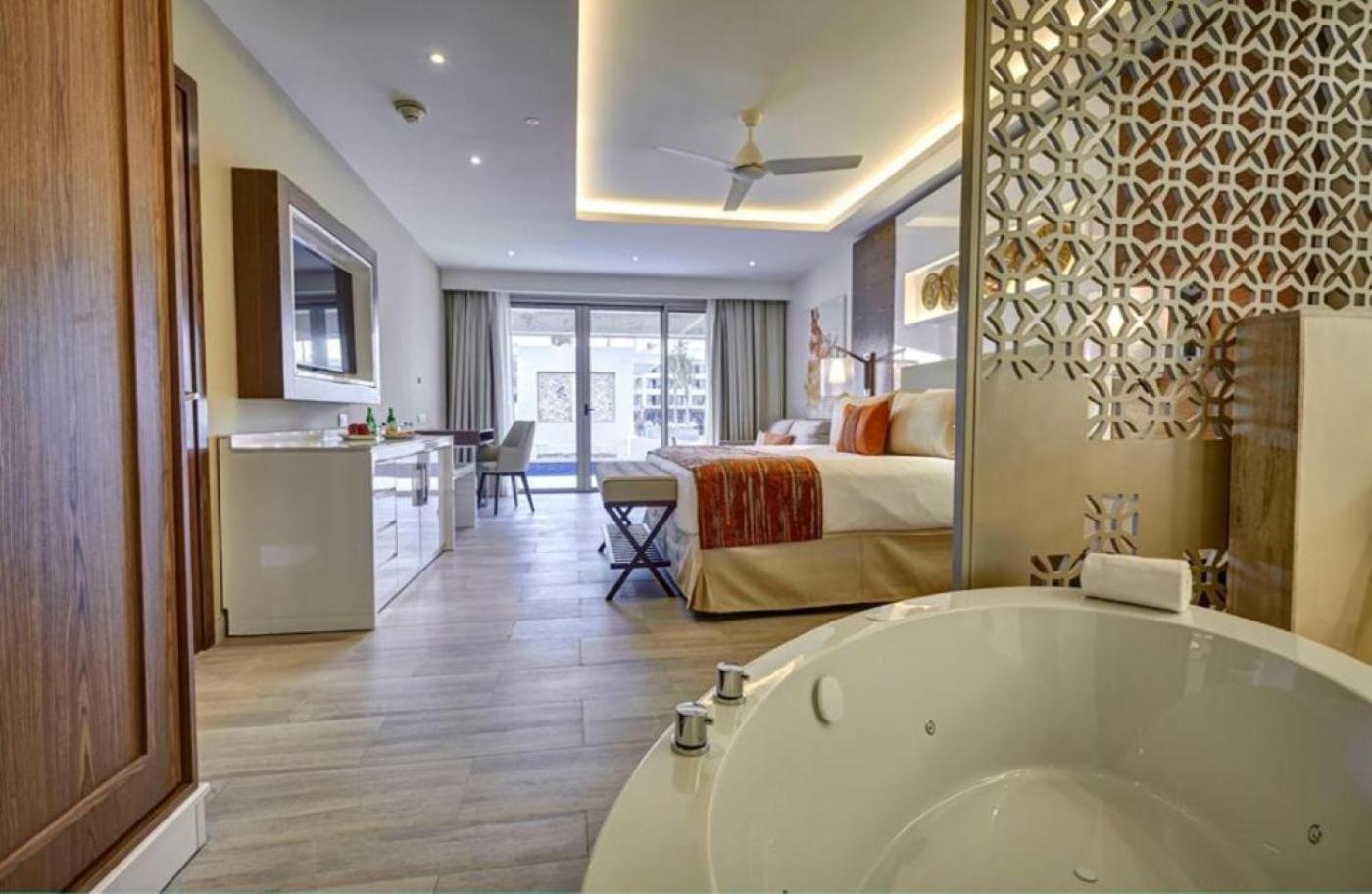 Luxury Junior Suite Diamond Club