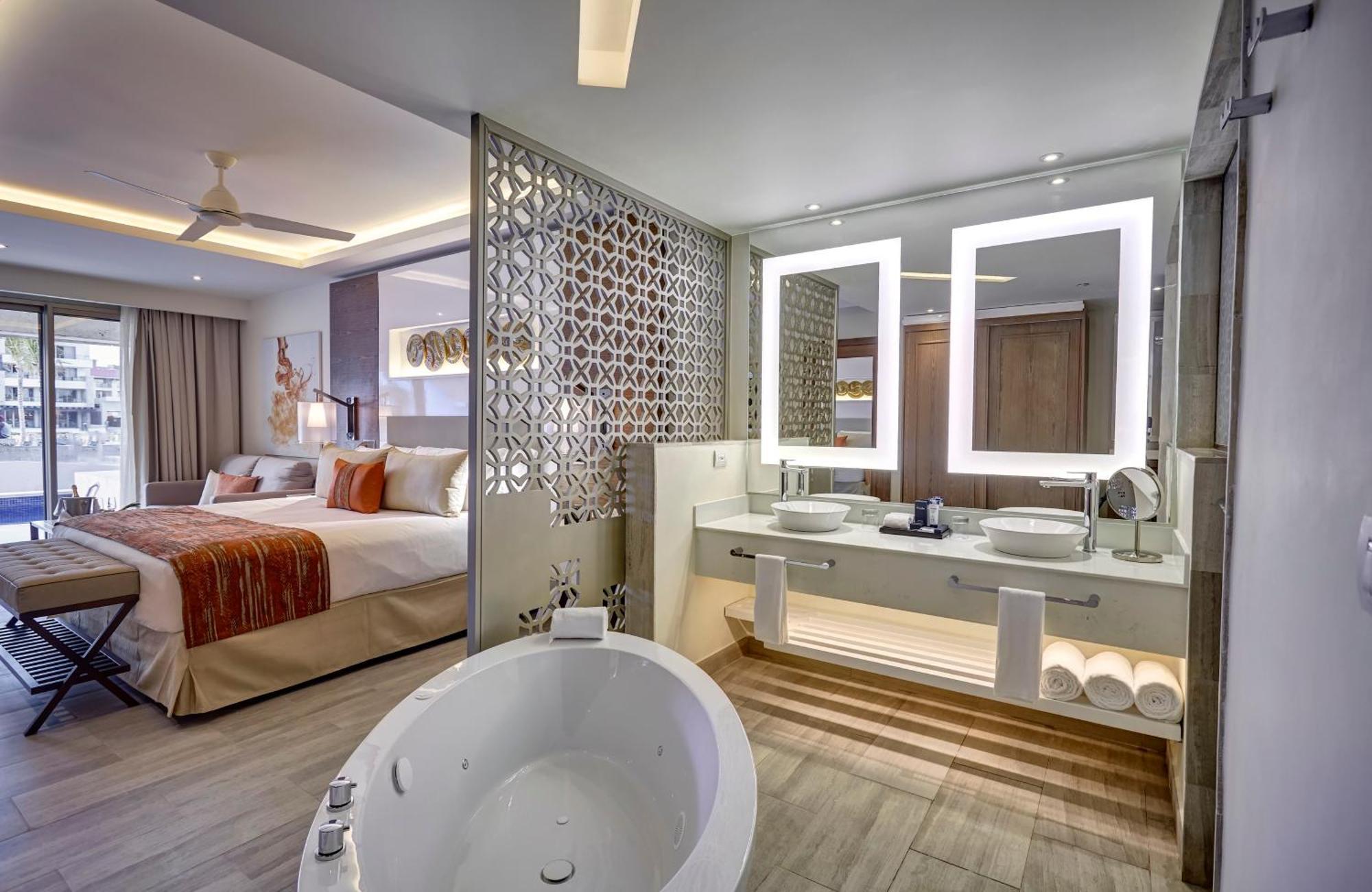 Luxury Junior Suite