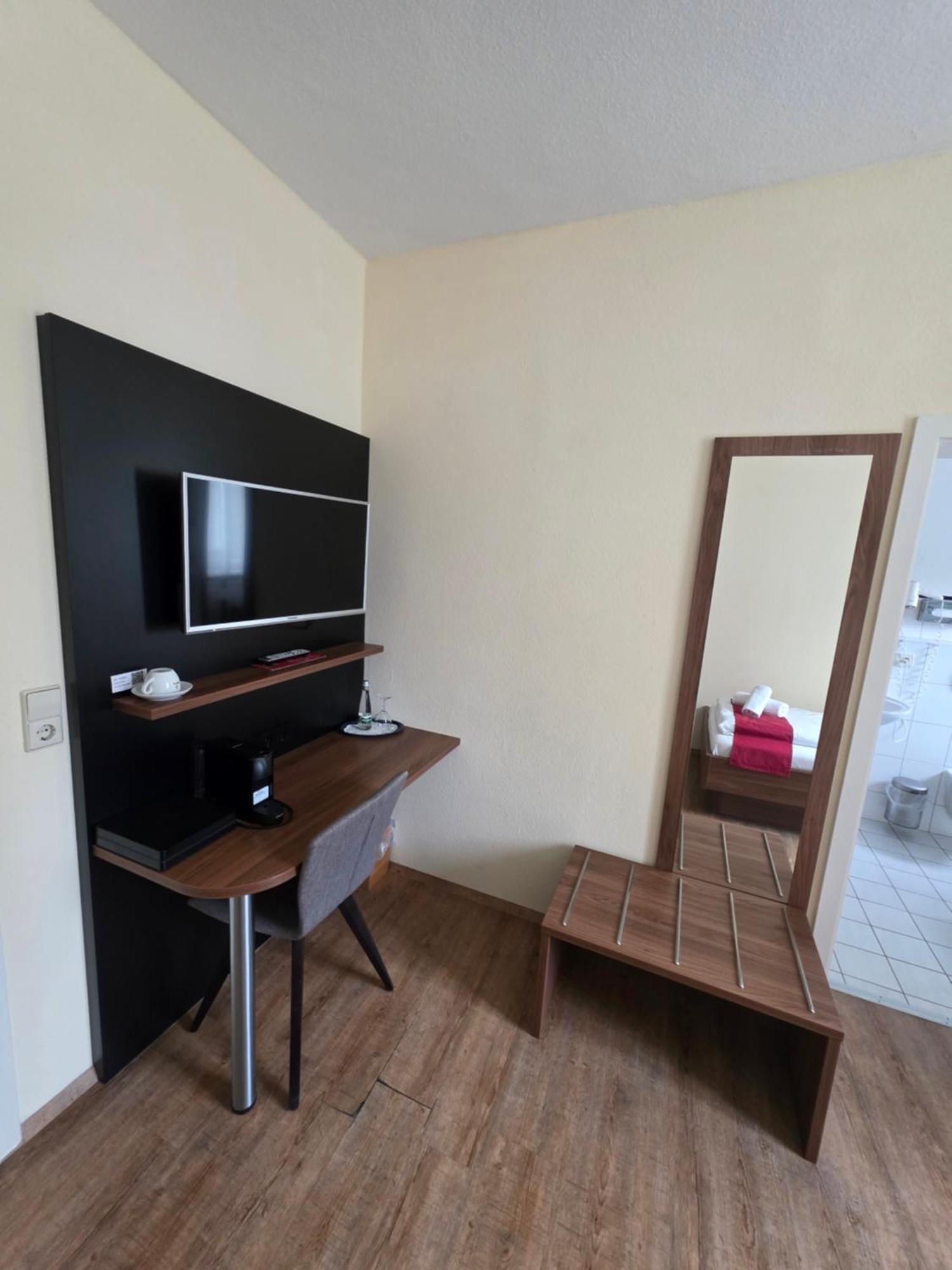 Single Room