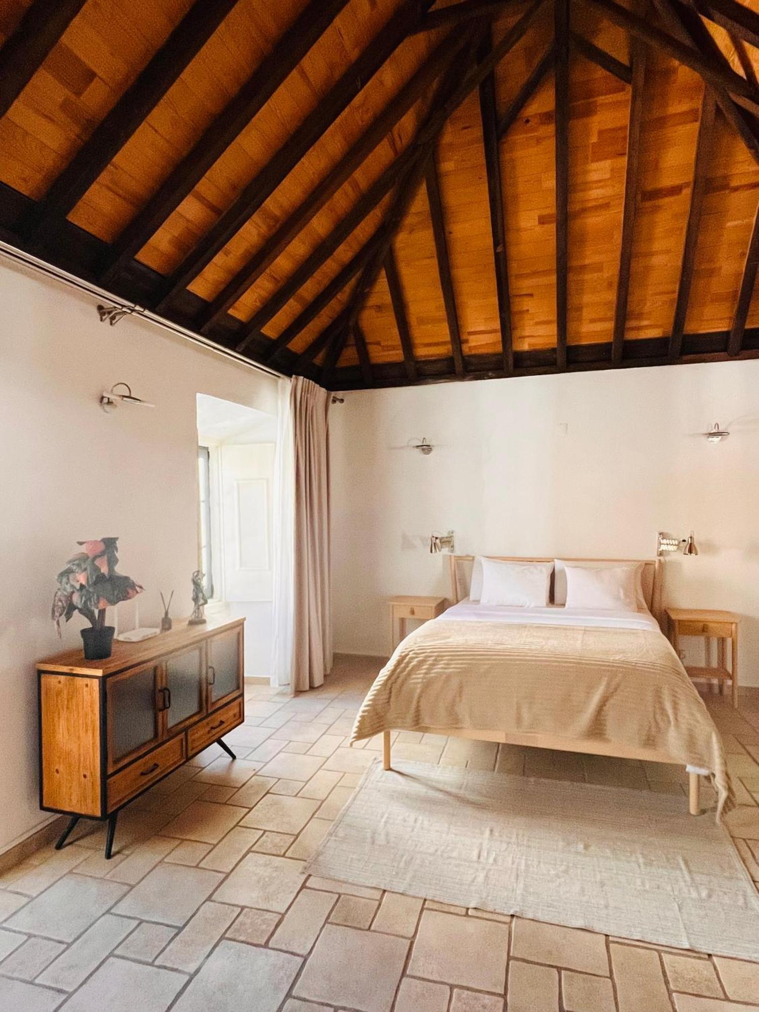 Double Room,1758769579:JPEG