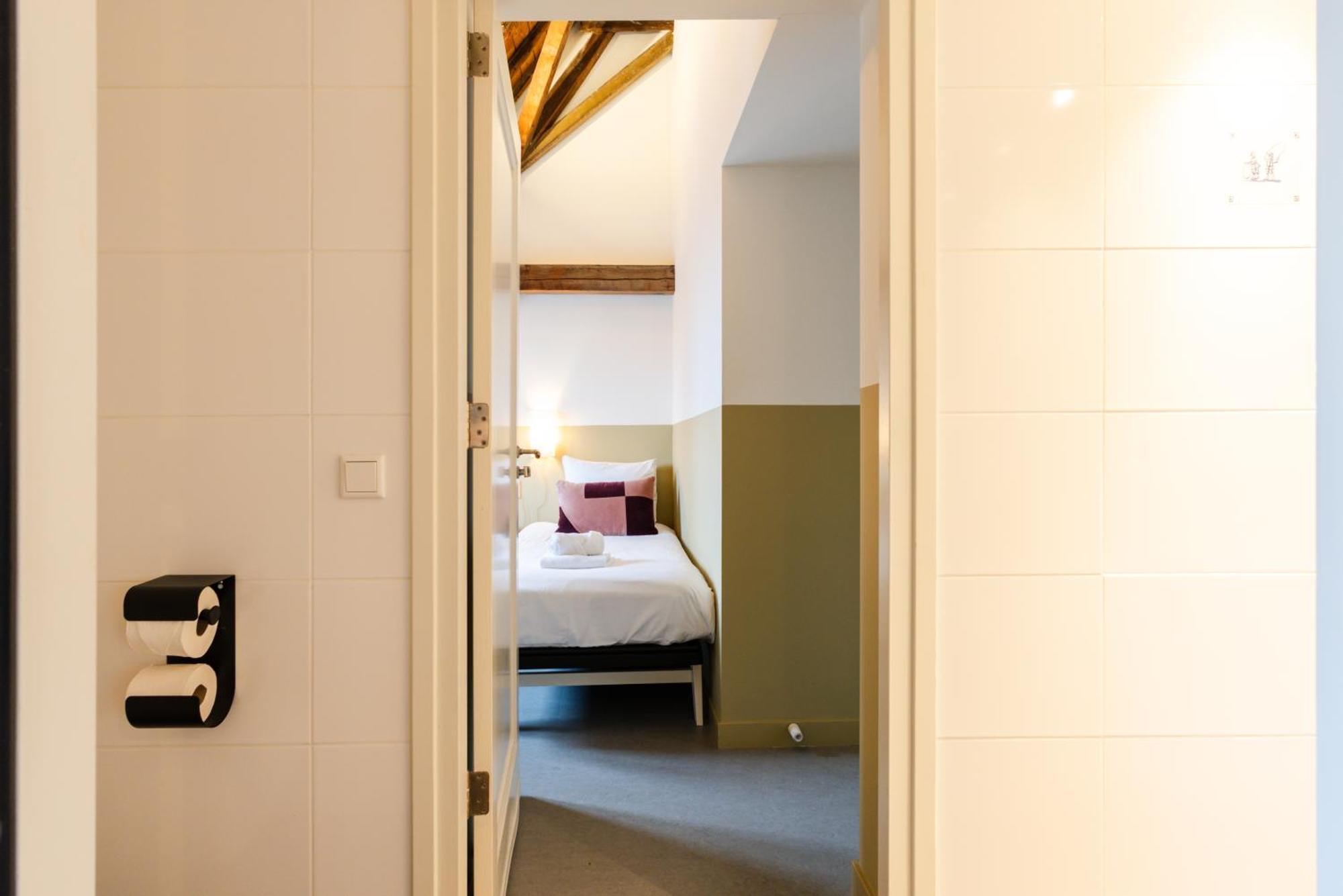 Deluxe Family Suite,1758801355:JPEG