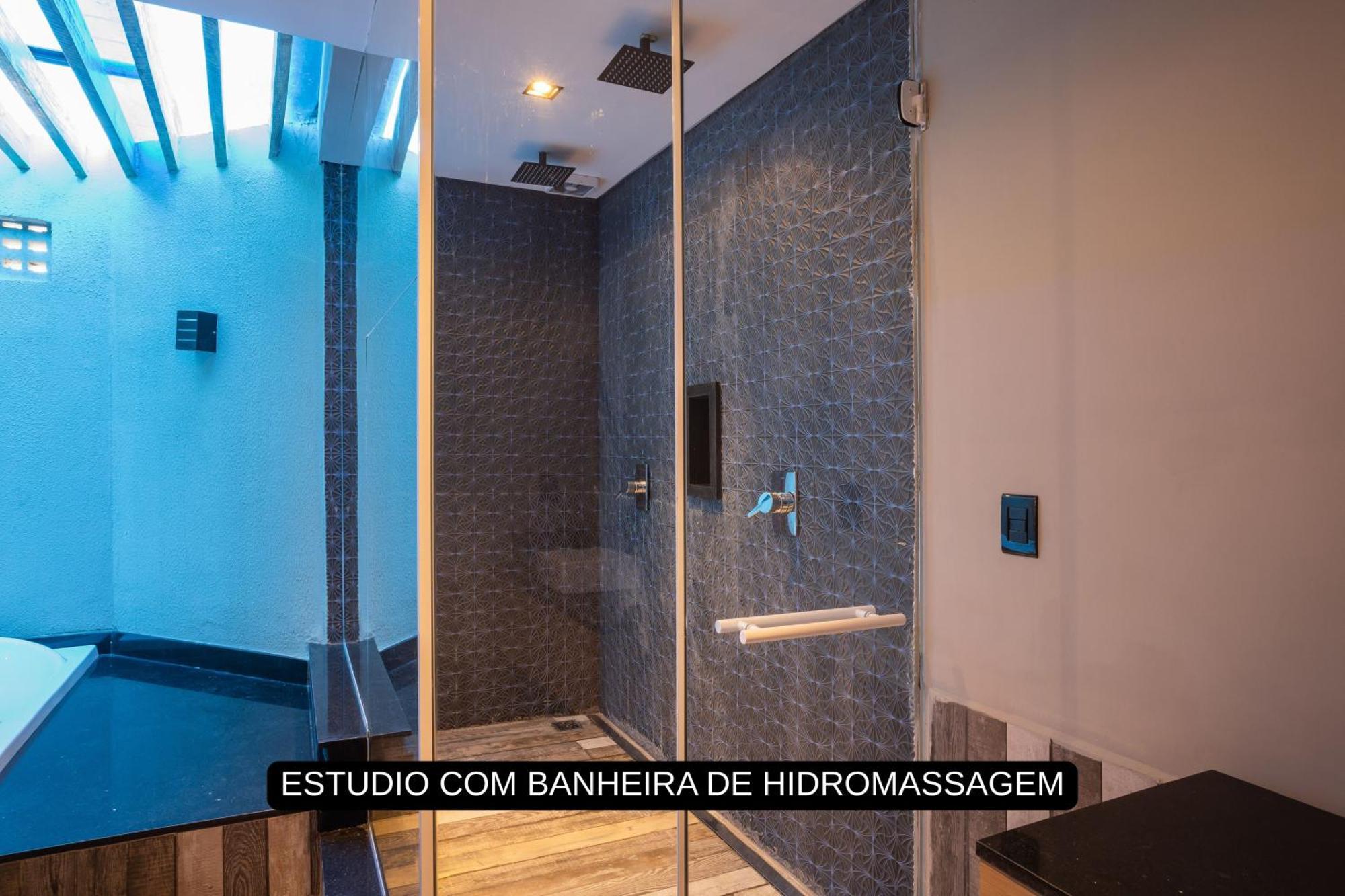 Studio Spa Bath