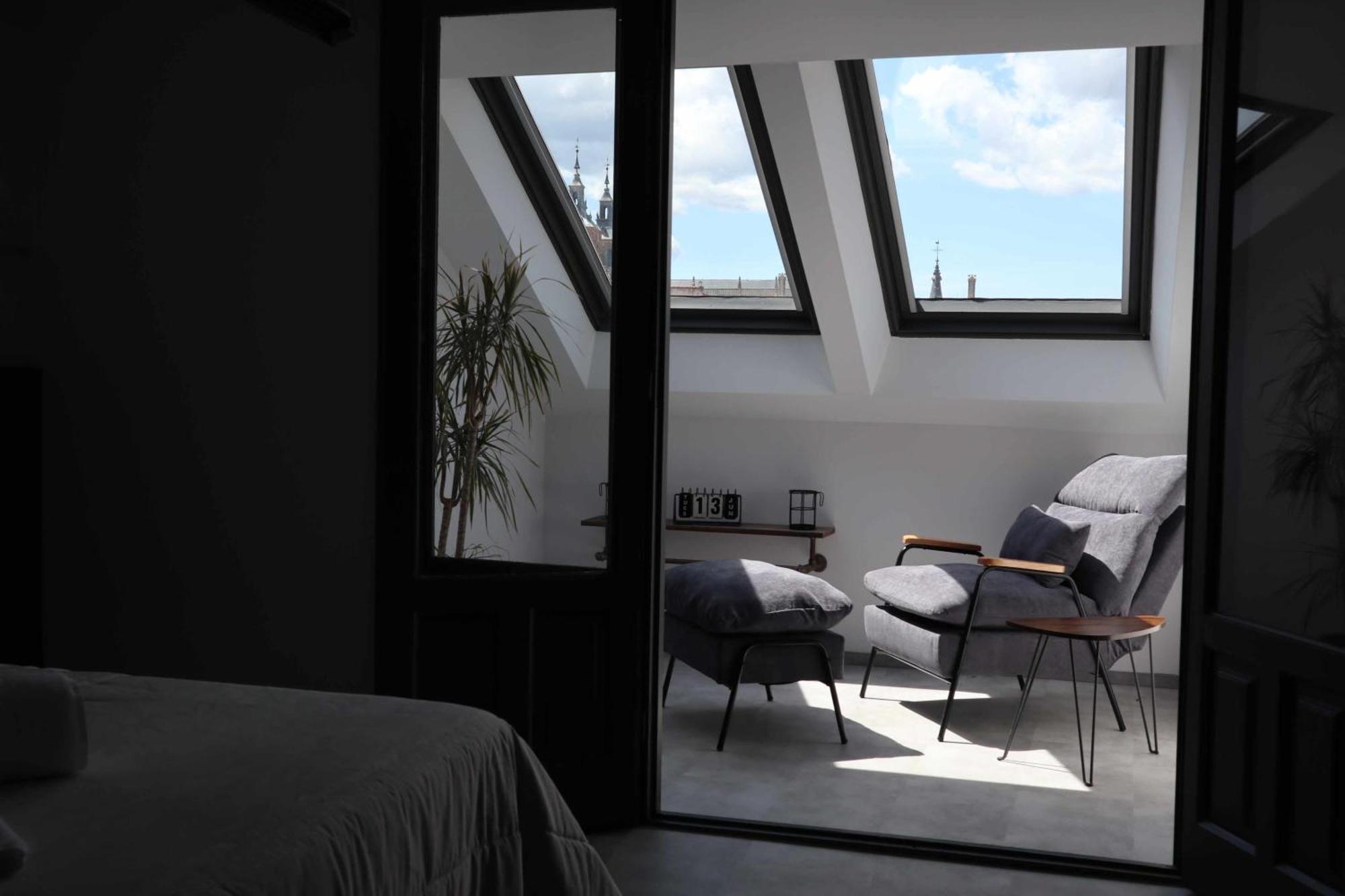 Penthouse Apartment