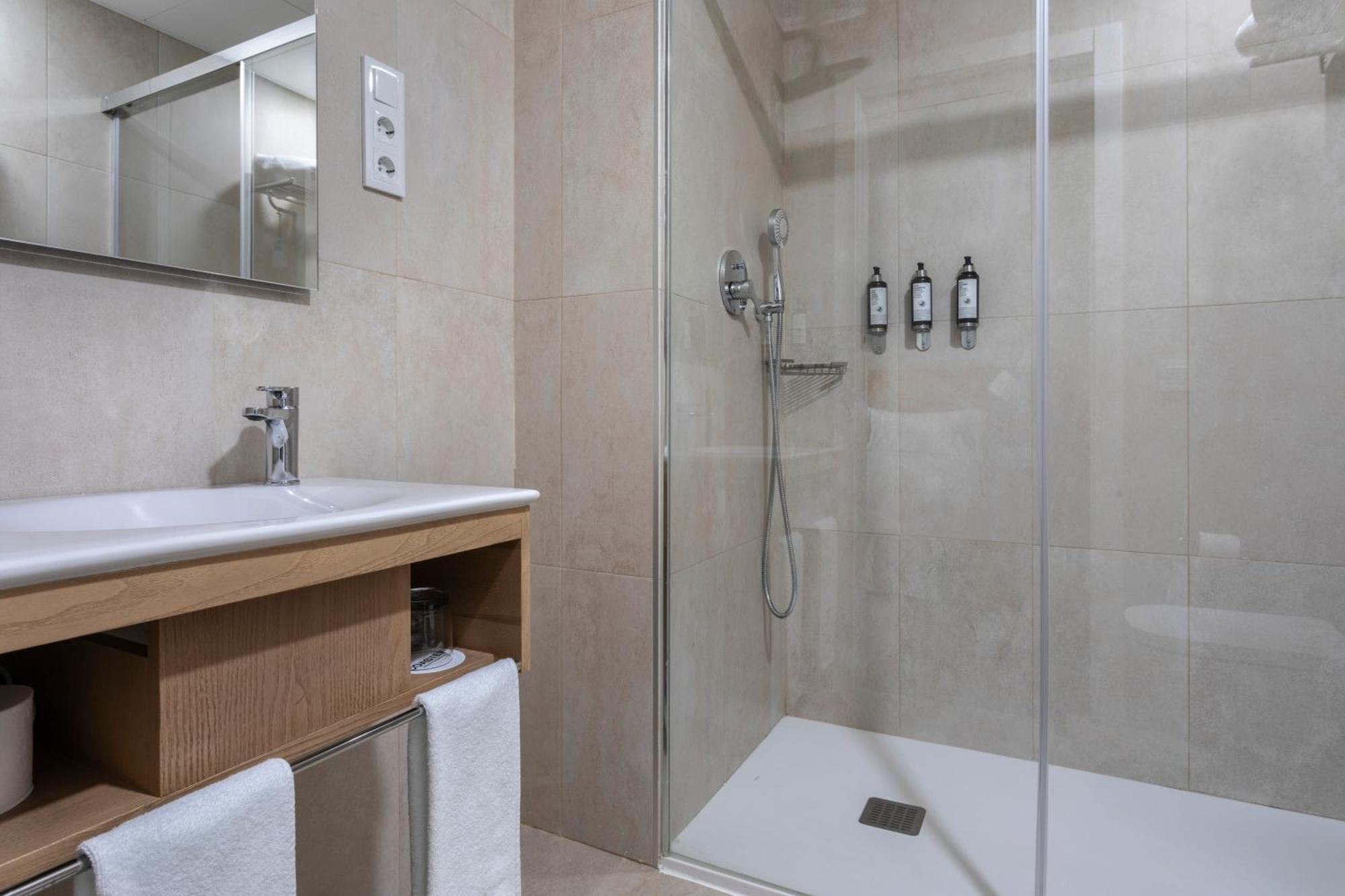 Deluxe Double Room Balcony