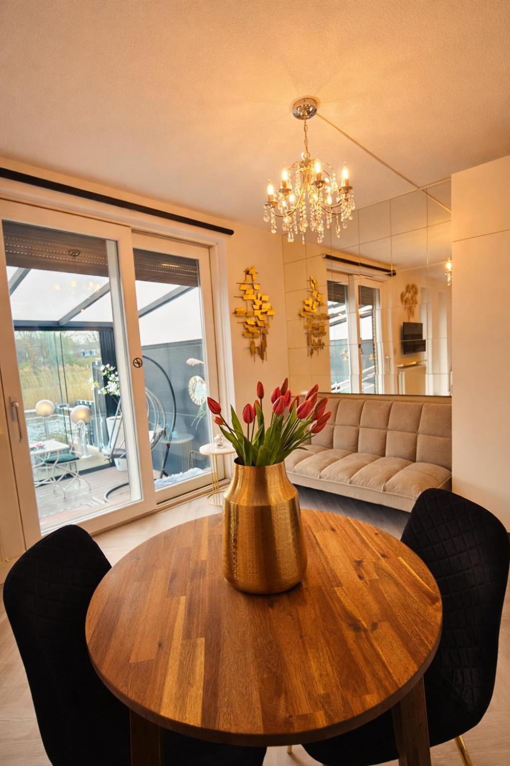 Double Room Lake View