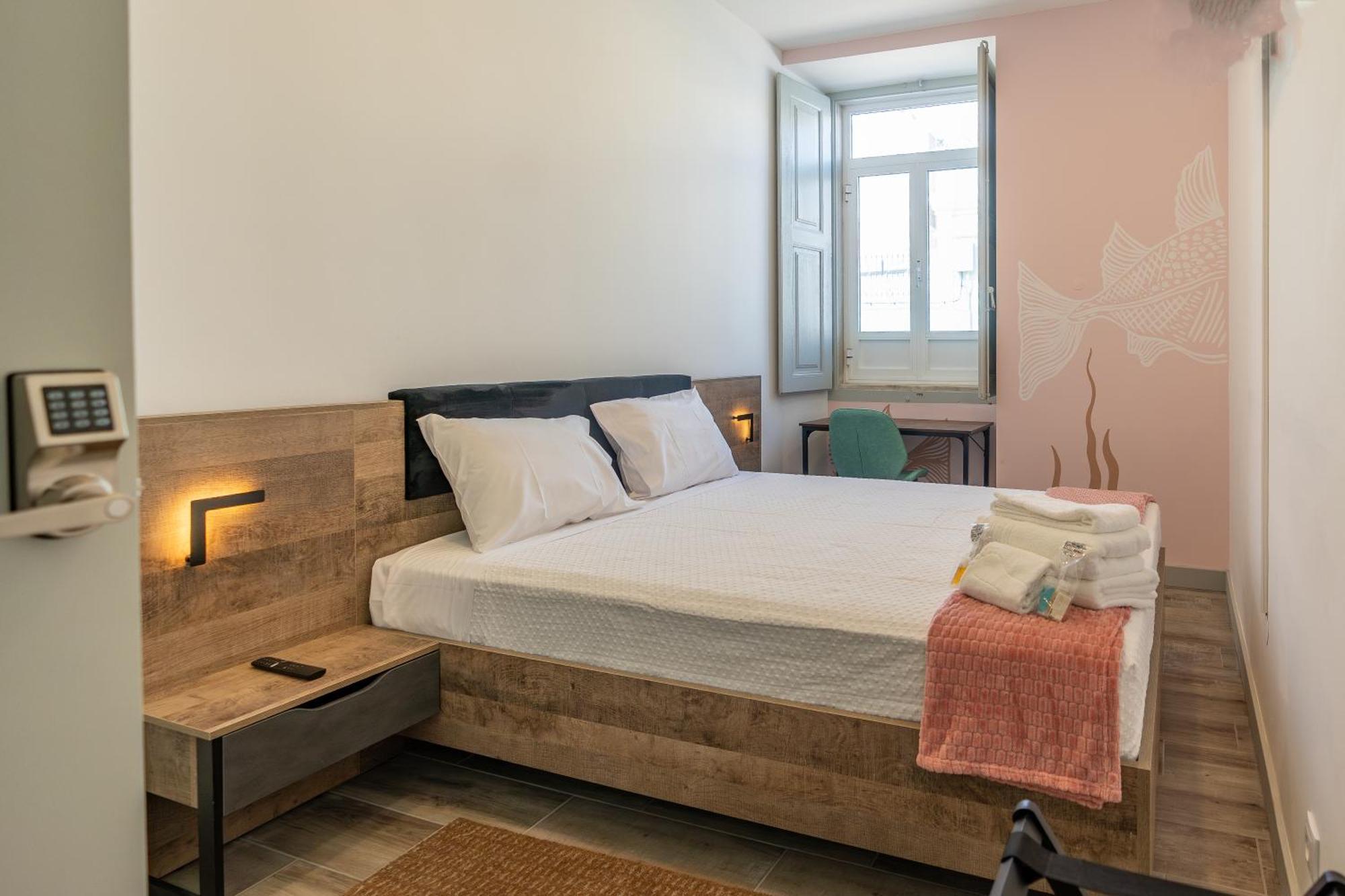 Double Room Private External Bathroom