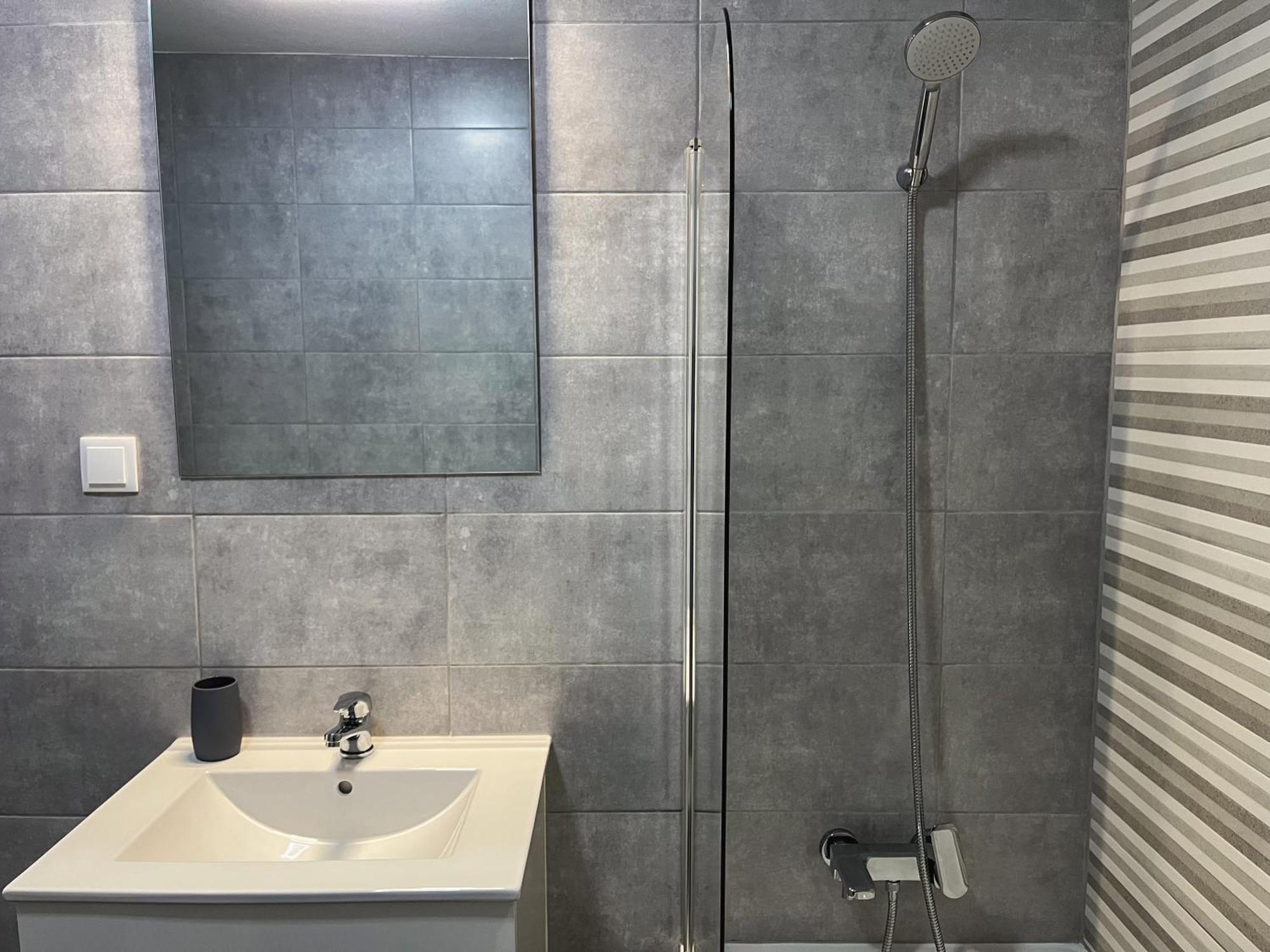 Double Room Private Bathroom