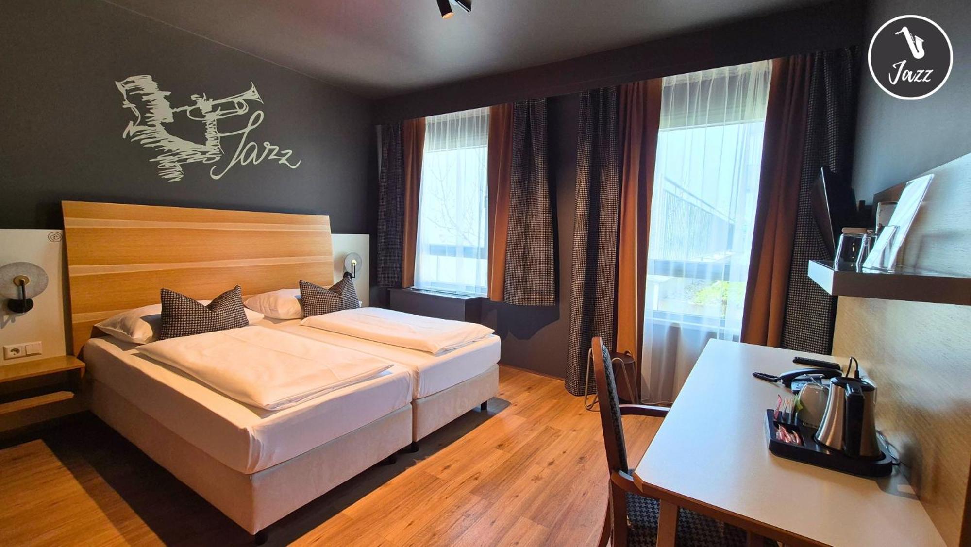Deluxe Double Room Jazz
