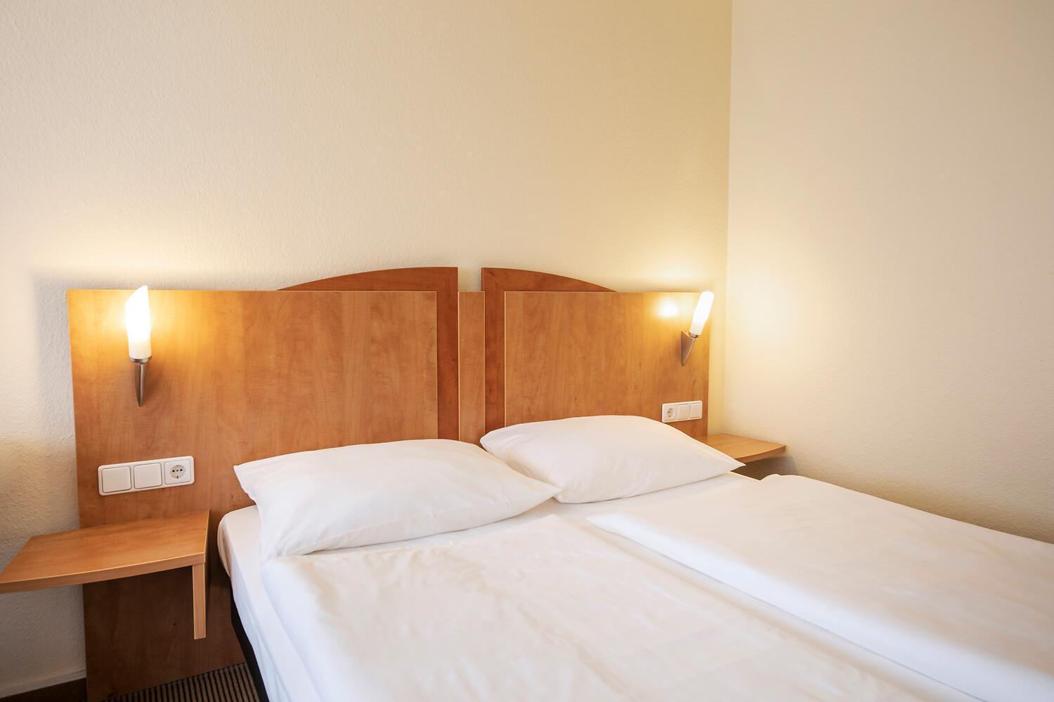 Economy Double Room,1765142179:JPEG