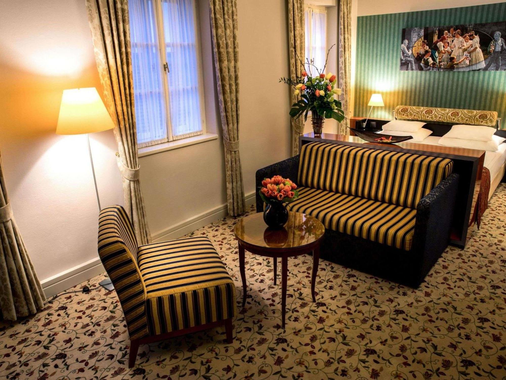 Privilege King Room