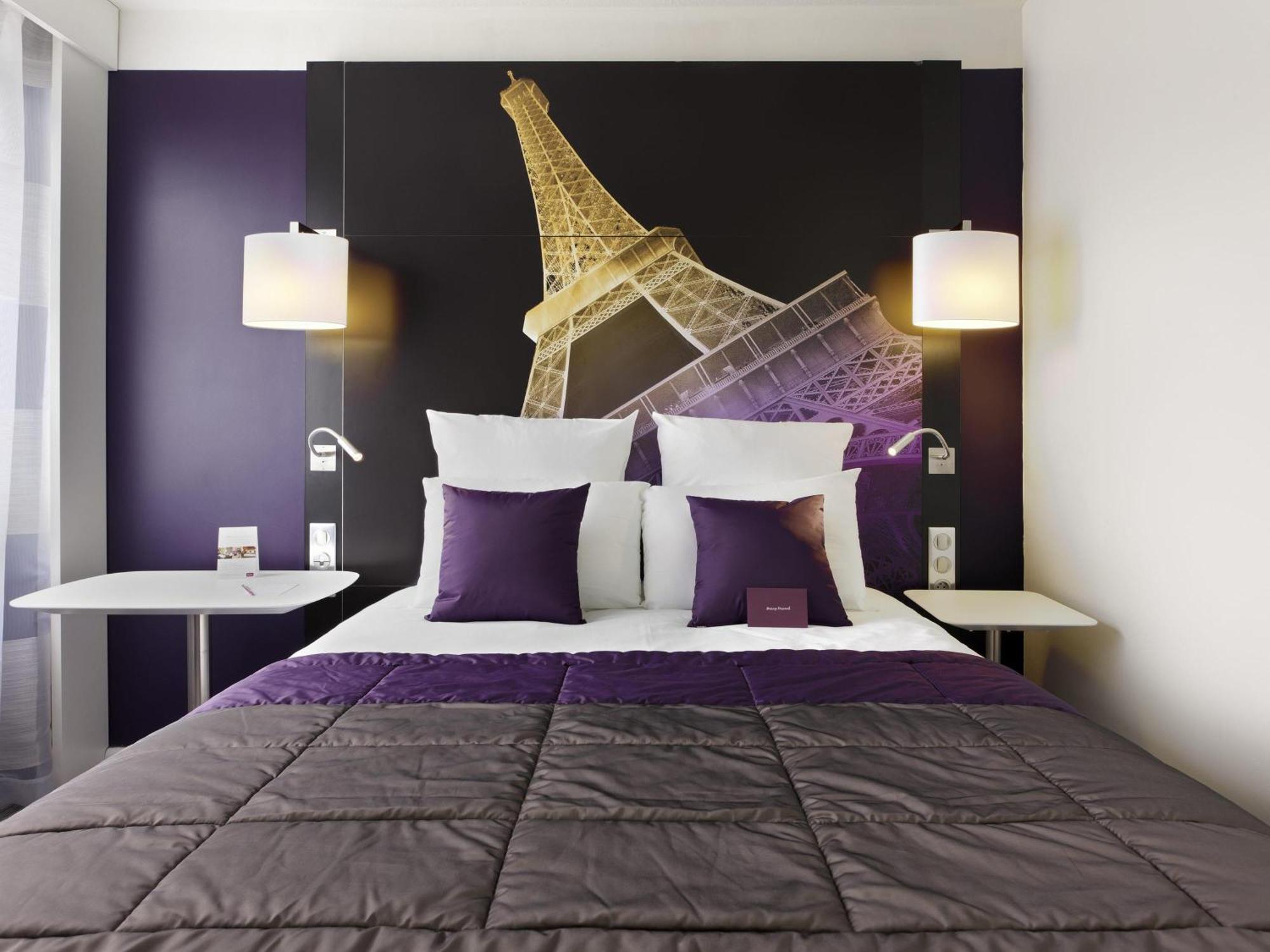 Privilege Room a double bed