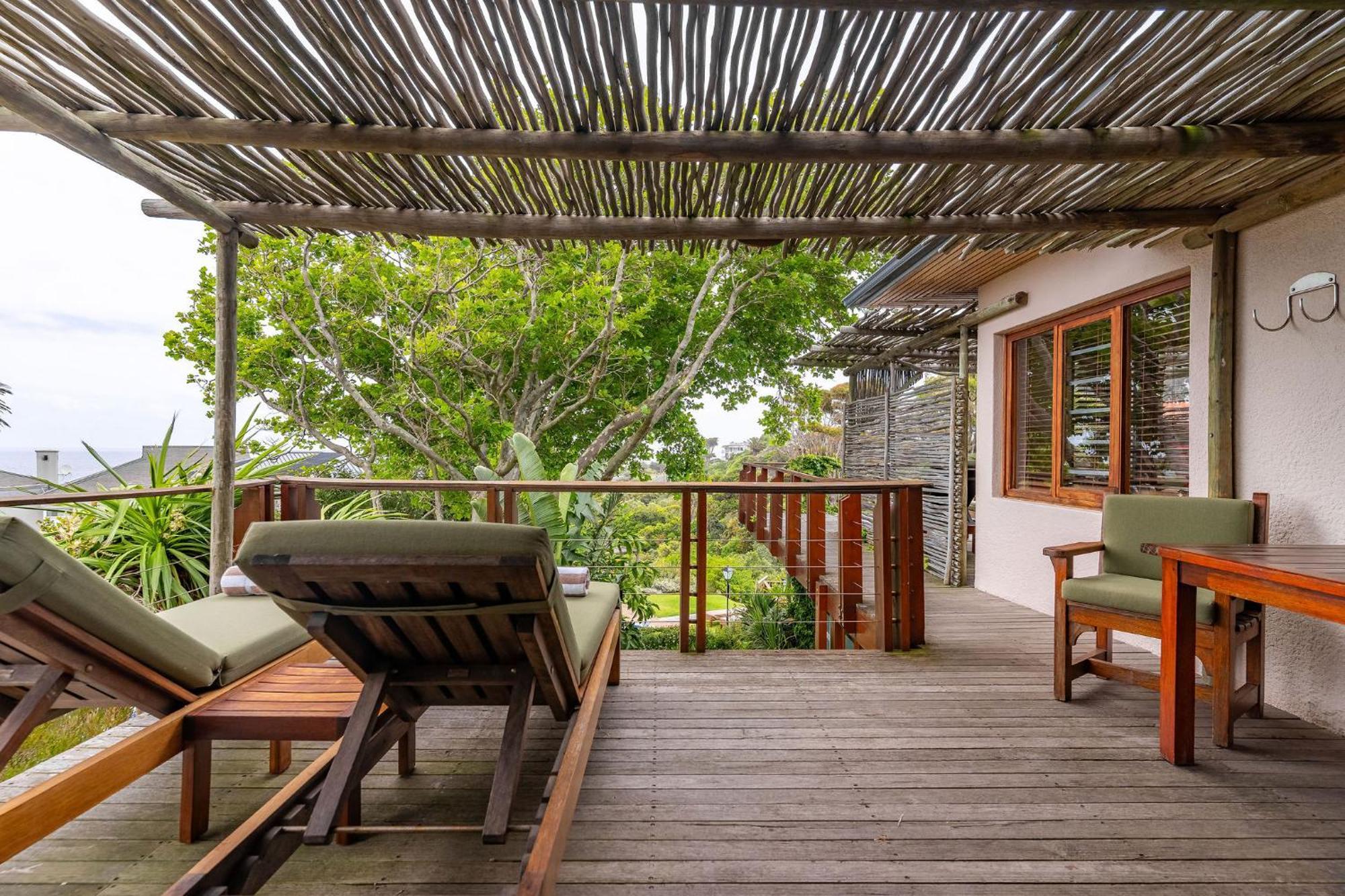Deluxe Doppel-/Zweibettzimmer mit Balkon