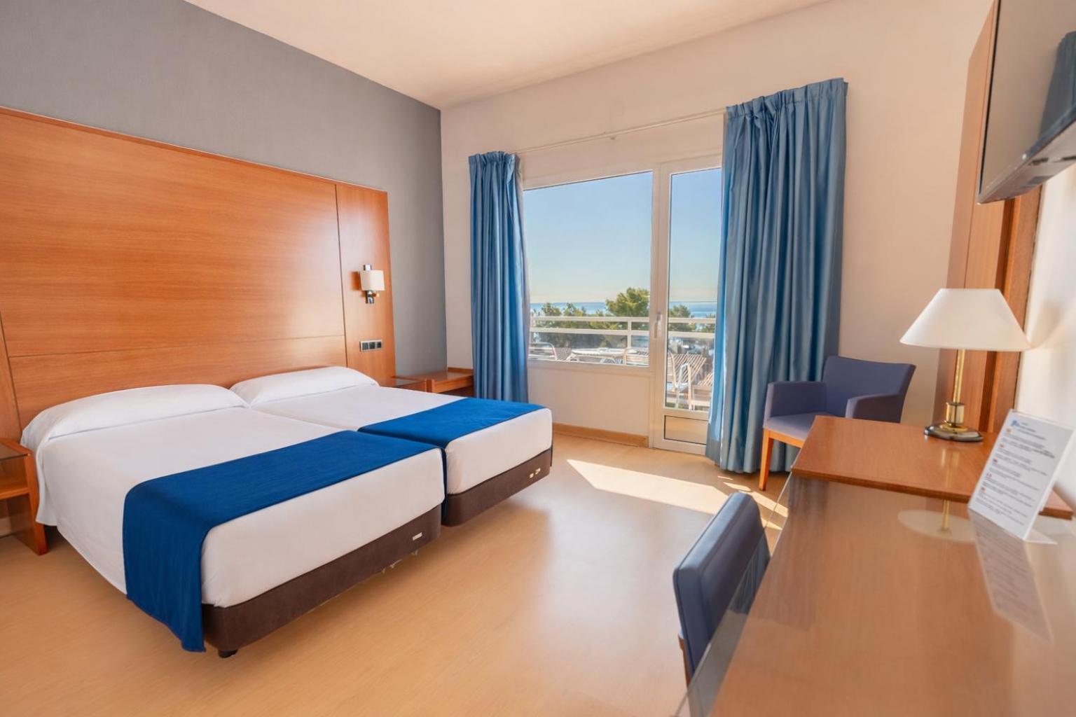 Twin Room Balcony Sea View