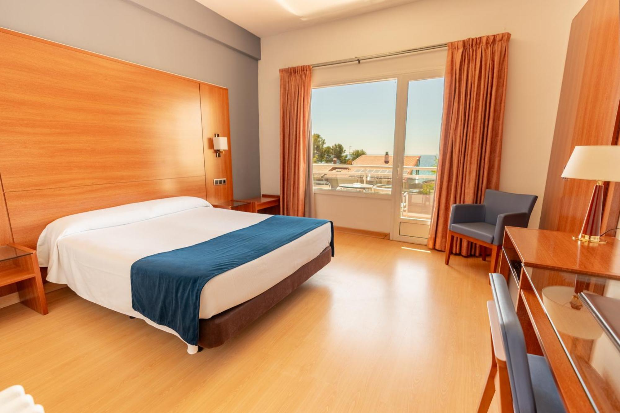 Double Room Balcony Sea View