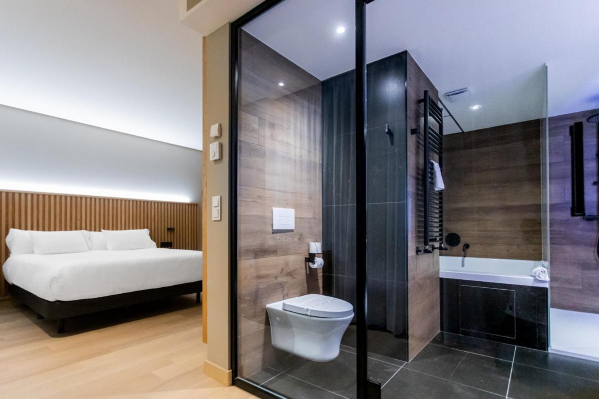 Superior Double Room,1765151167:JPEG