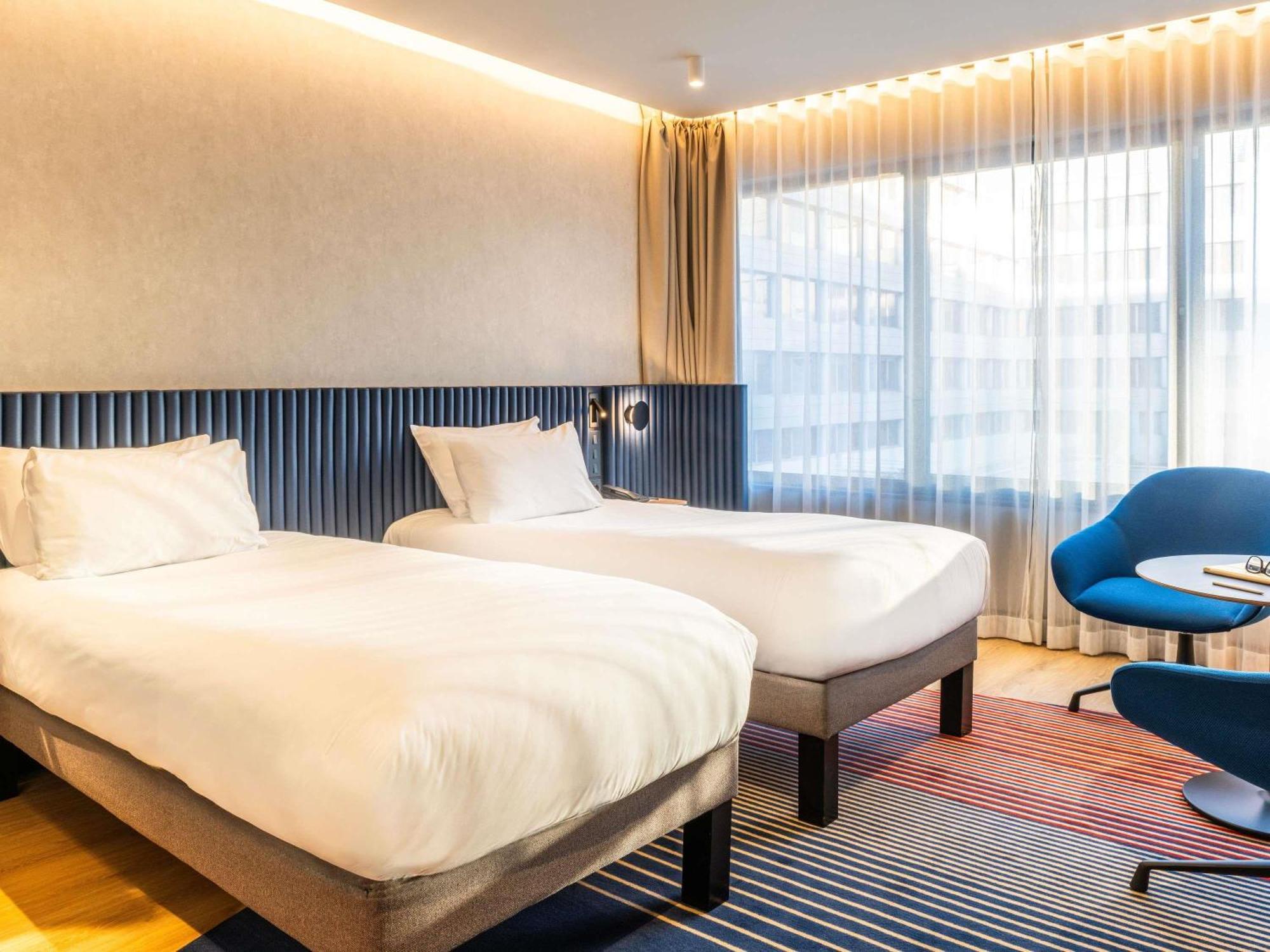 Superior Deluxe Twin Room Two Single Beds the Deluxe Building,1771495479:JPEG