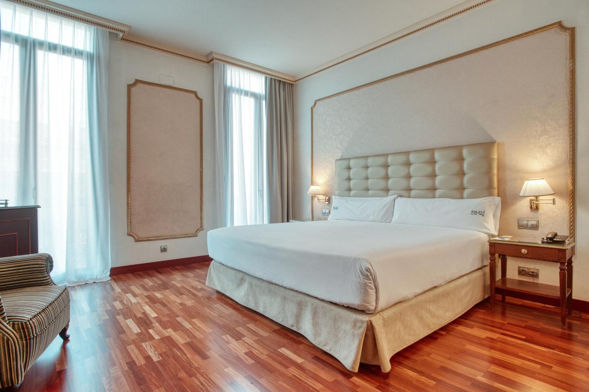 Deluxe Room Jacuzzi